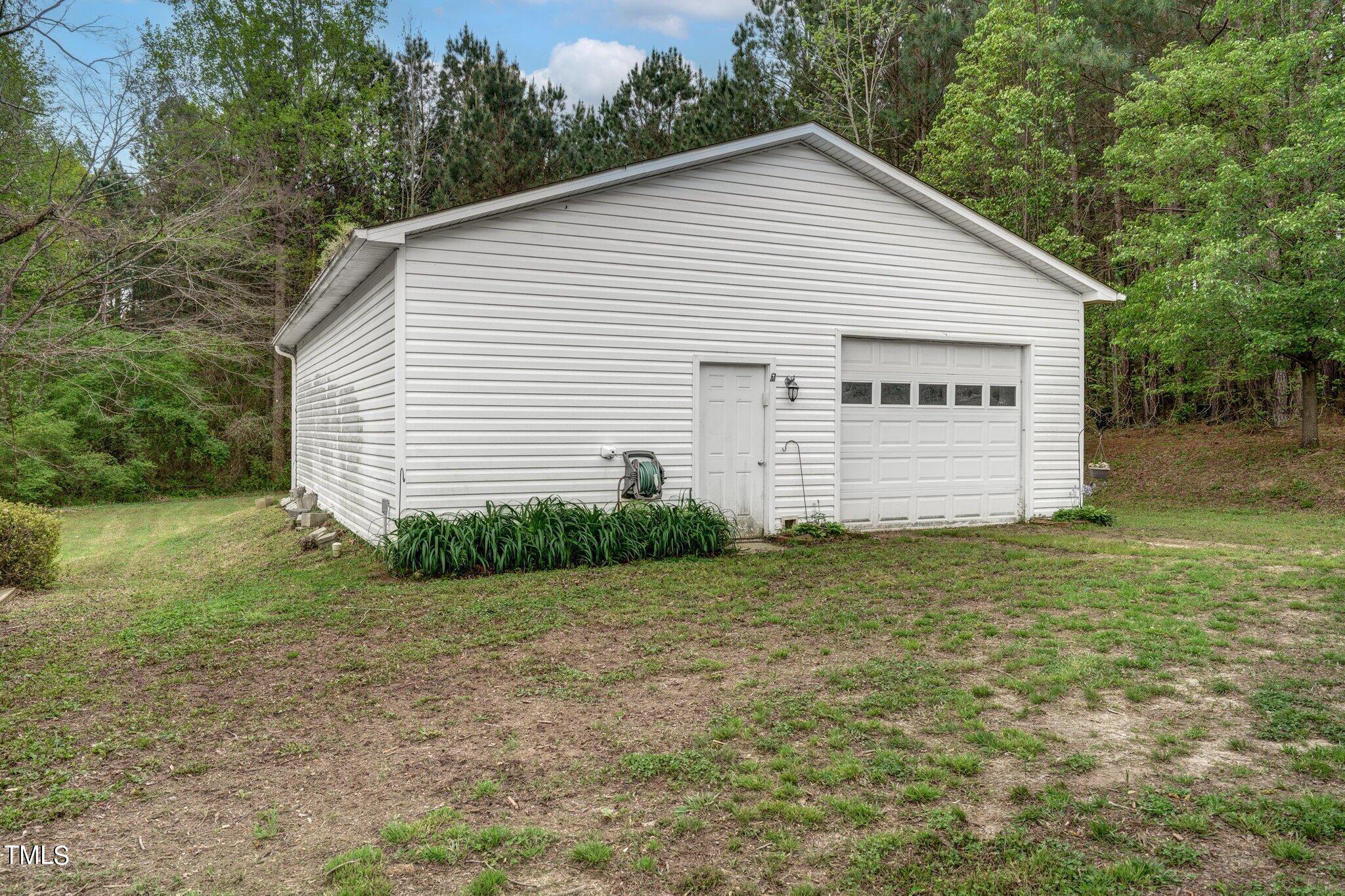 10797 Claude Lewis Road Property Photo 19