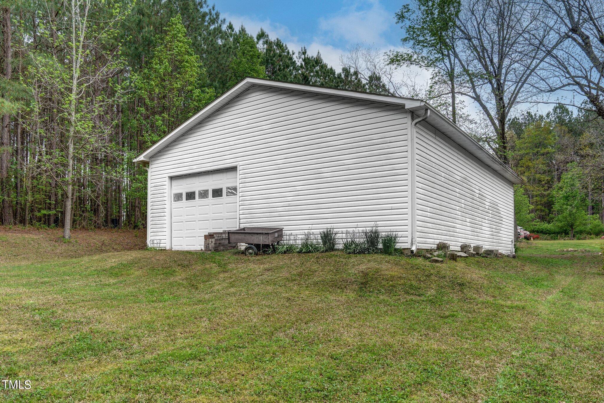 10797 Claude Lewis Road Property Photo 20