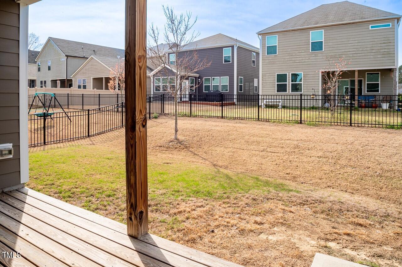 2921 Macbeth Lane Property Photo 7