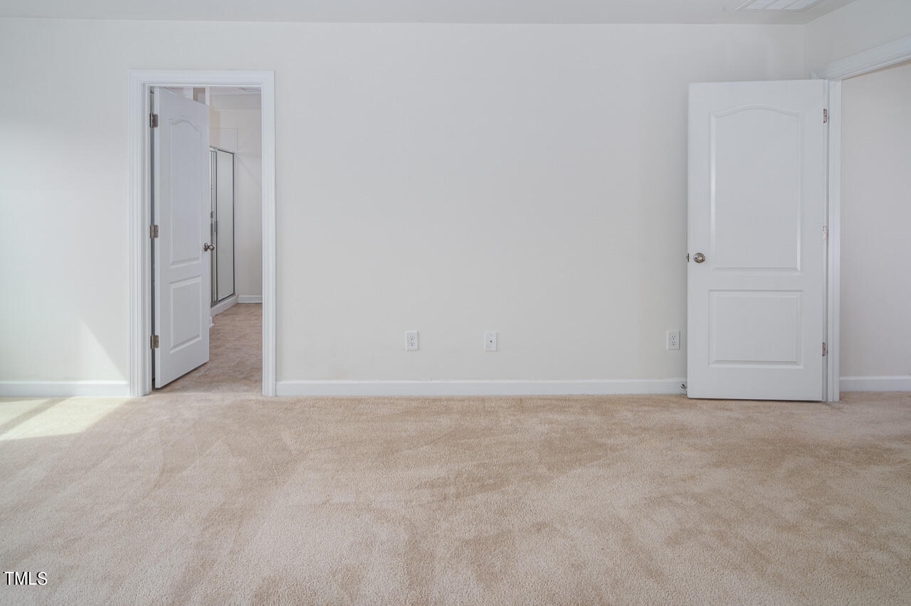 2921 Macbeth Lane Property Photo 23