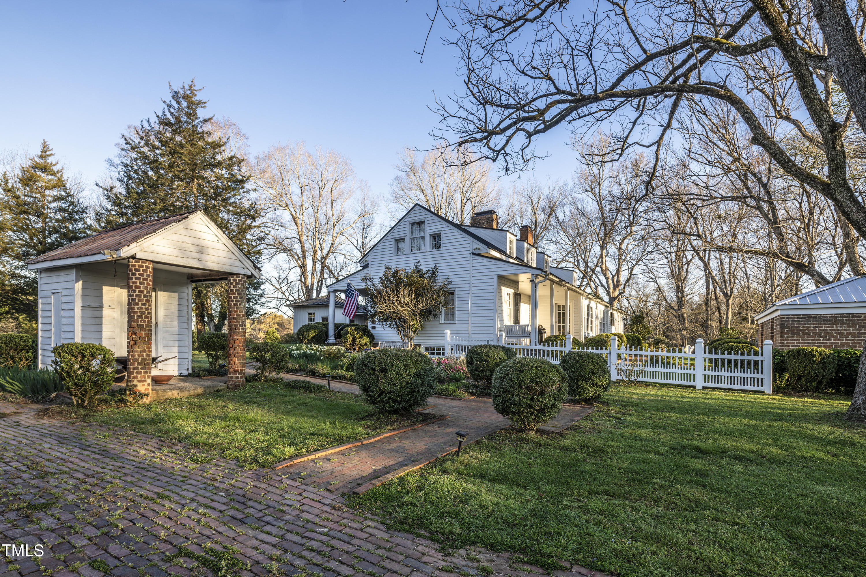 6720 Mebane Oaks Road Property Photo 18