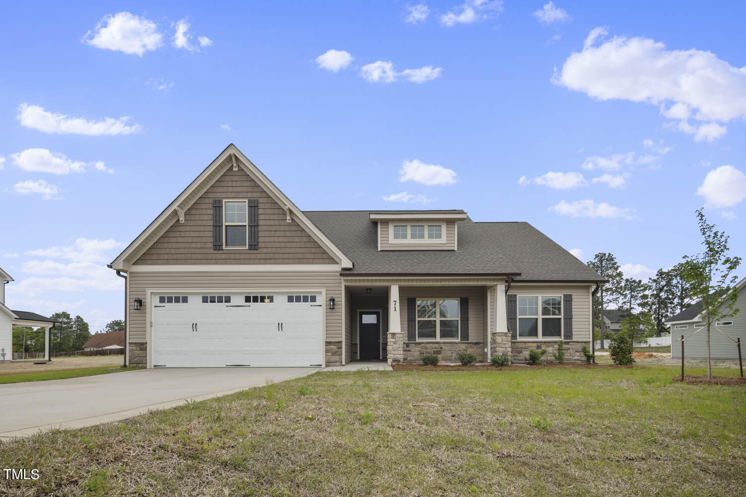 71 Hillwood Drive Property Photo 1
