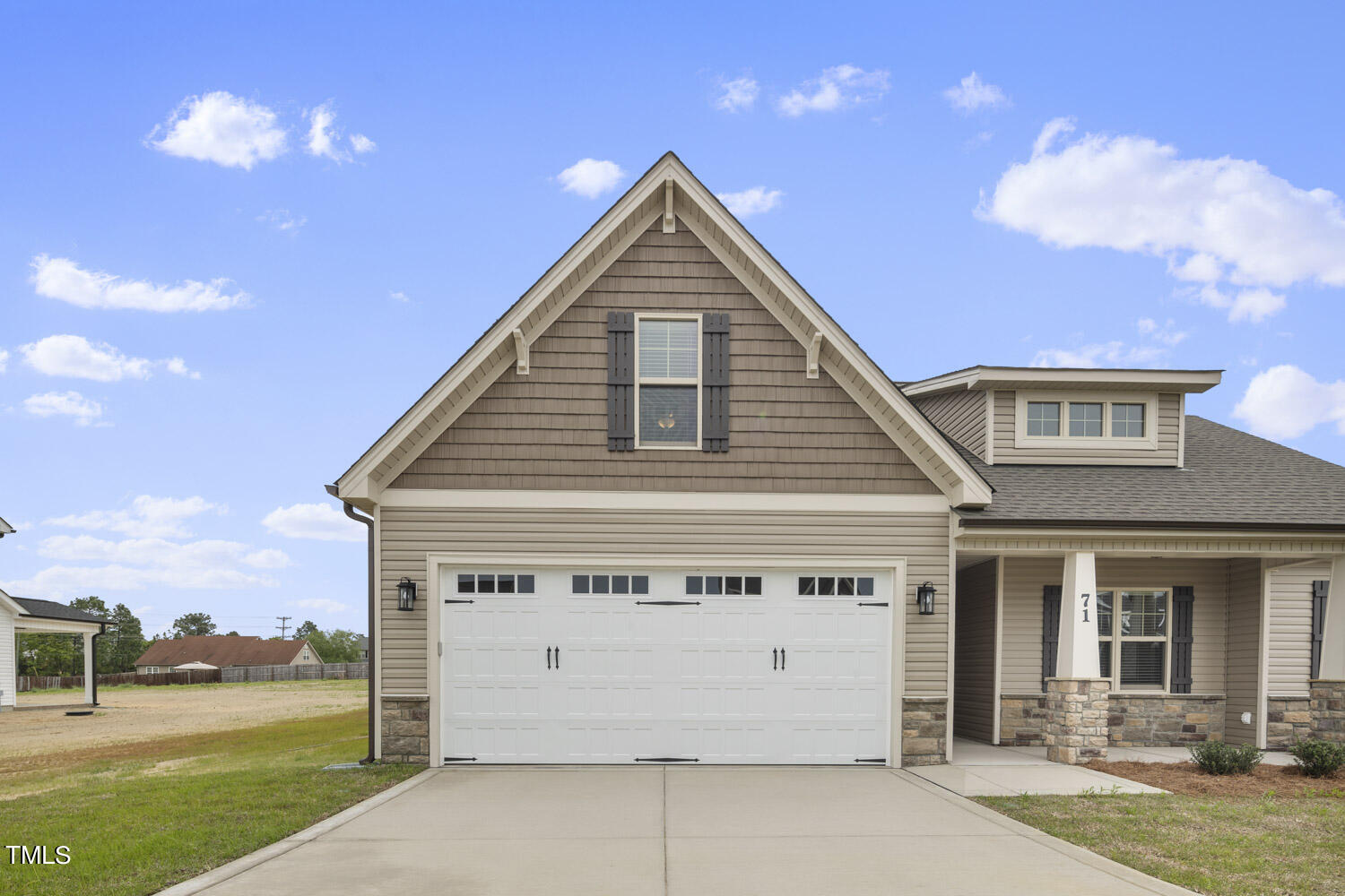 71 Hillwood Drive Property Photo 4