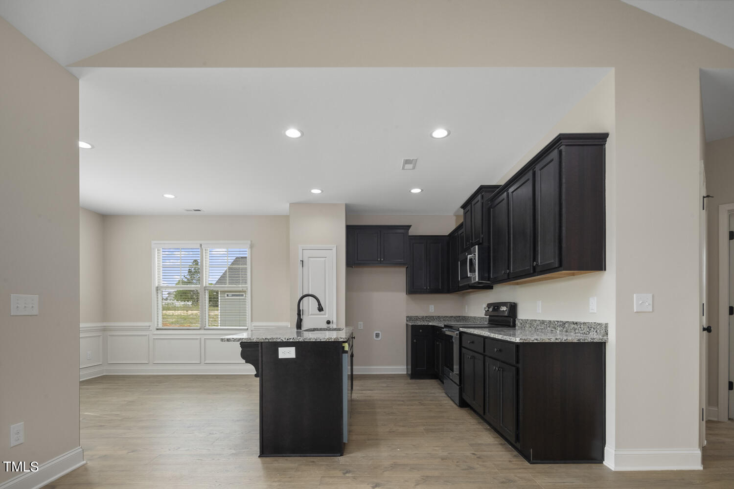 71 Hillwood Drive Property Photo 13