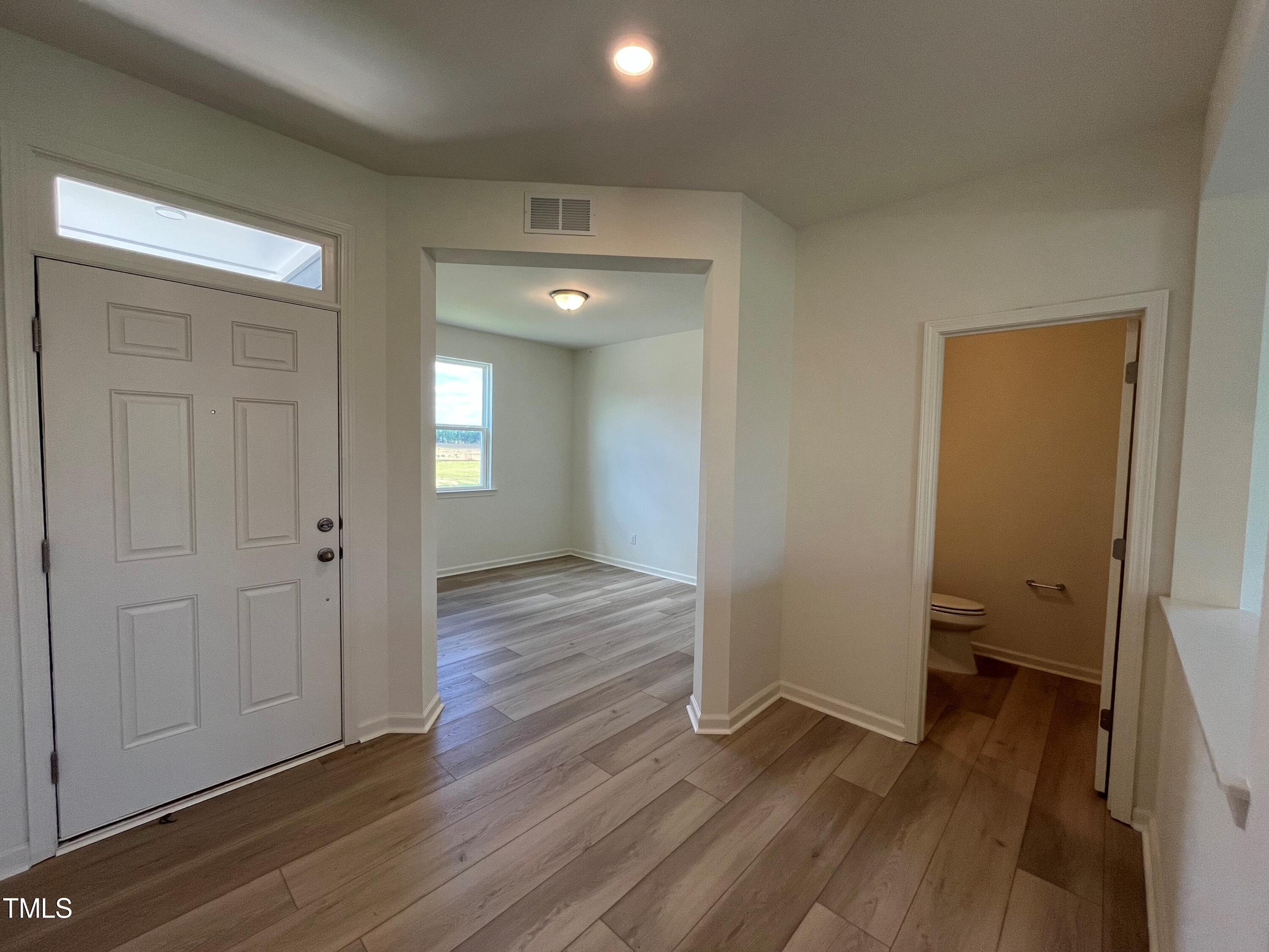 352 Chestnut Oak Lane Property Photo 6