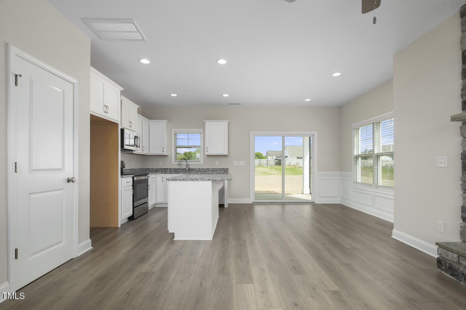 53 Hillwood Drive Property Photo 14