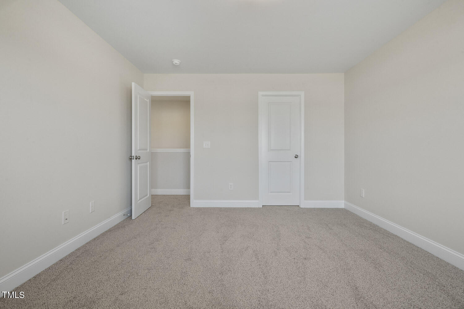 53 Hillwood Drive Property Photo 36