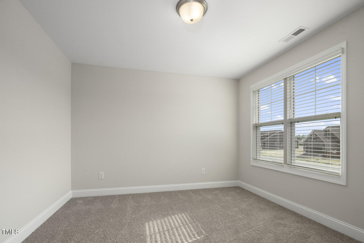 53 Hillwood Drive Property Photo 41