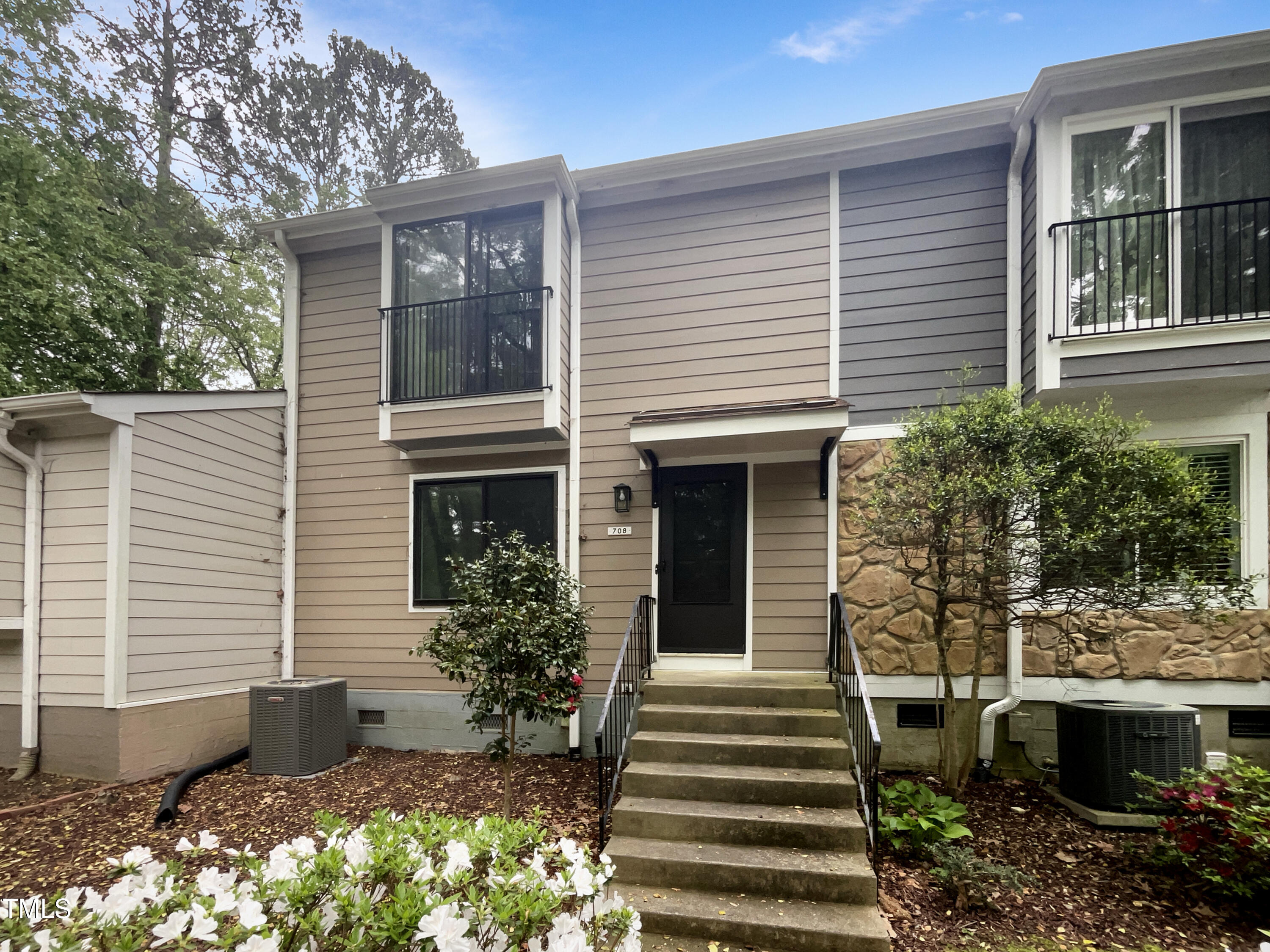 708 Green Ridge Drive Property Photo 1