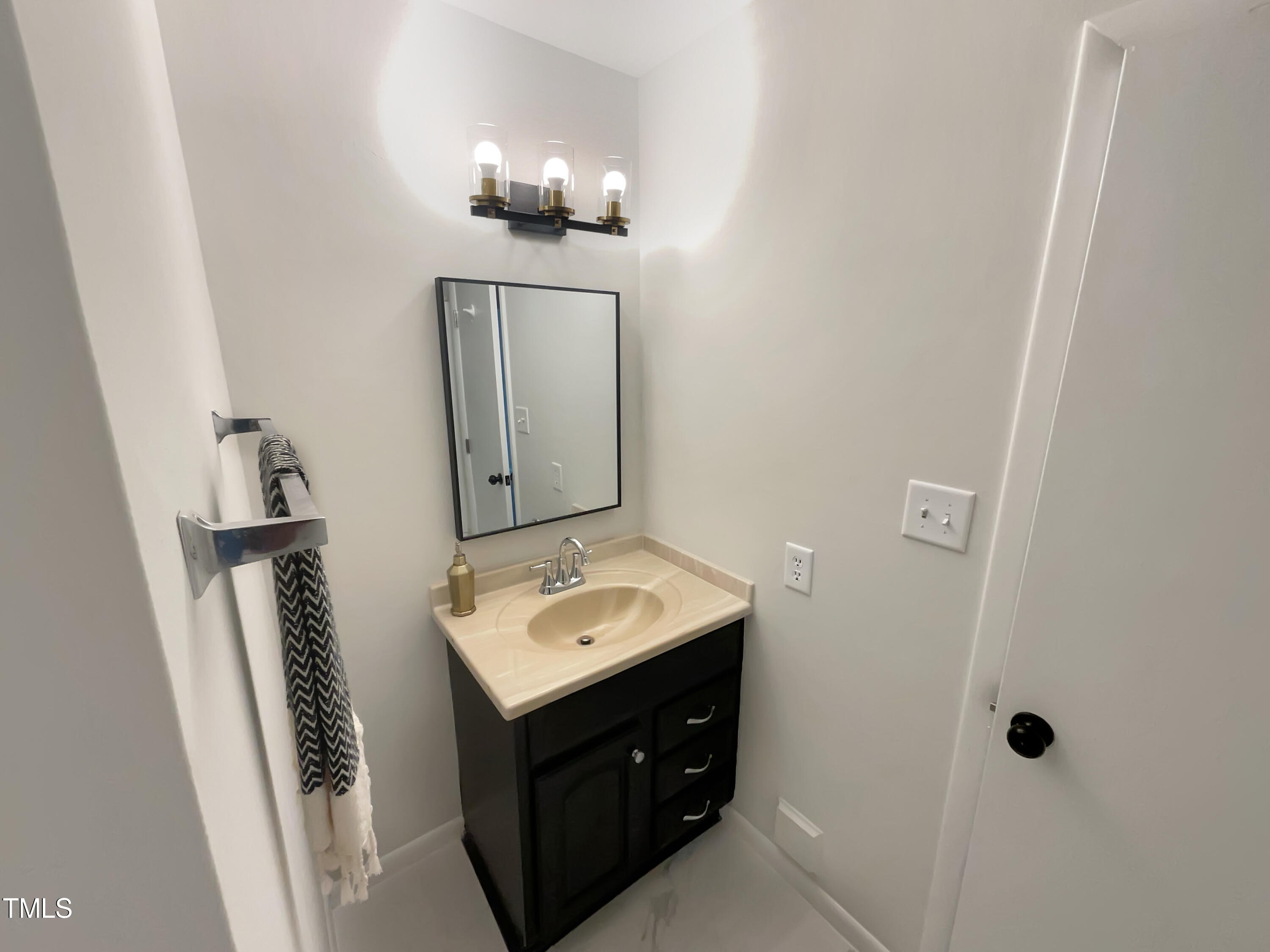 708 Green Ridge Drive Property Photo 13