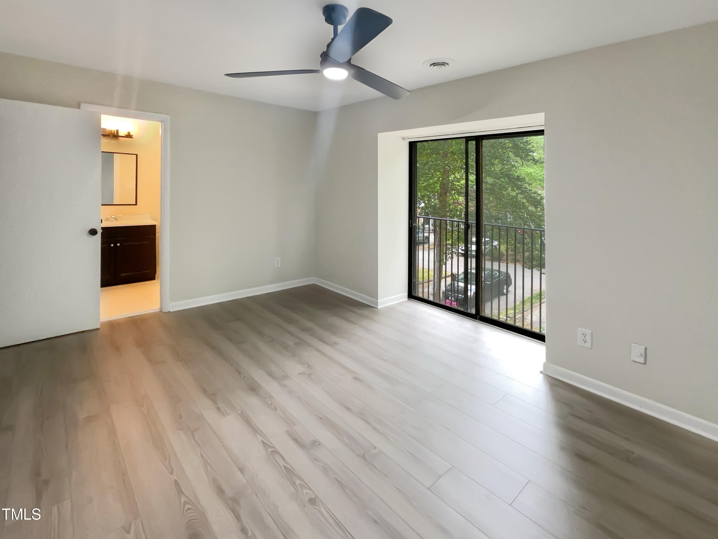 708 Green Ridge Drive Property Photo 15