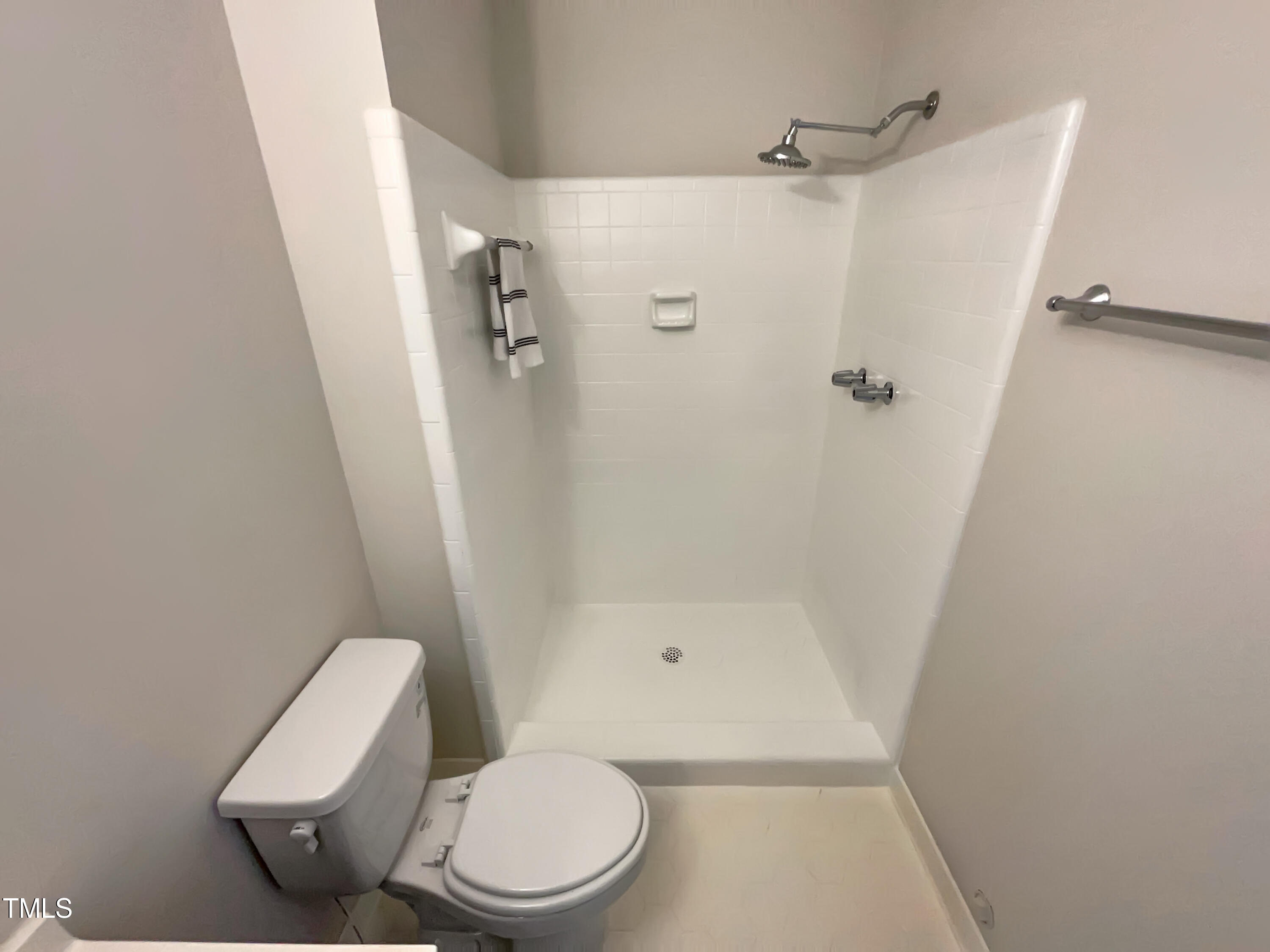 708 Green Ridge Drive Property Photo 16