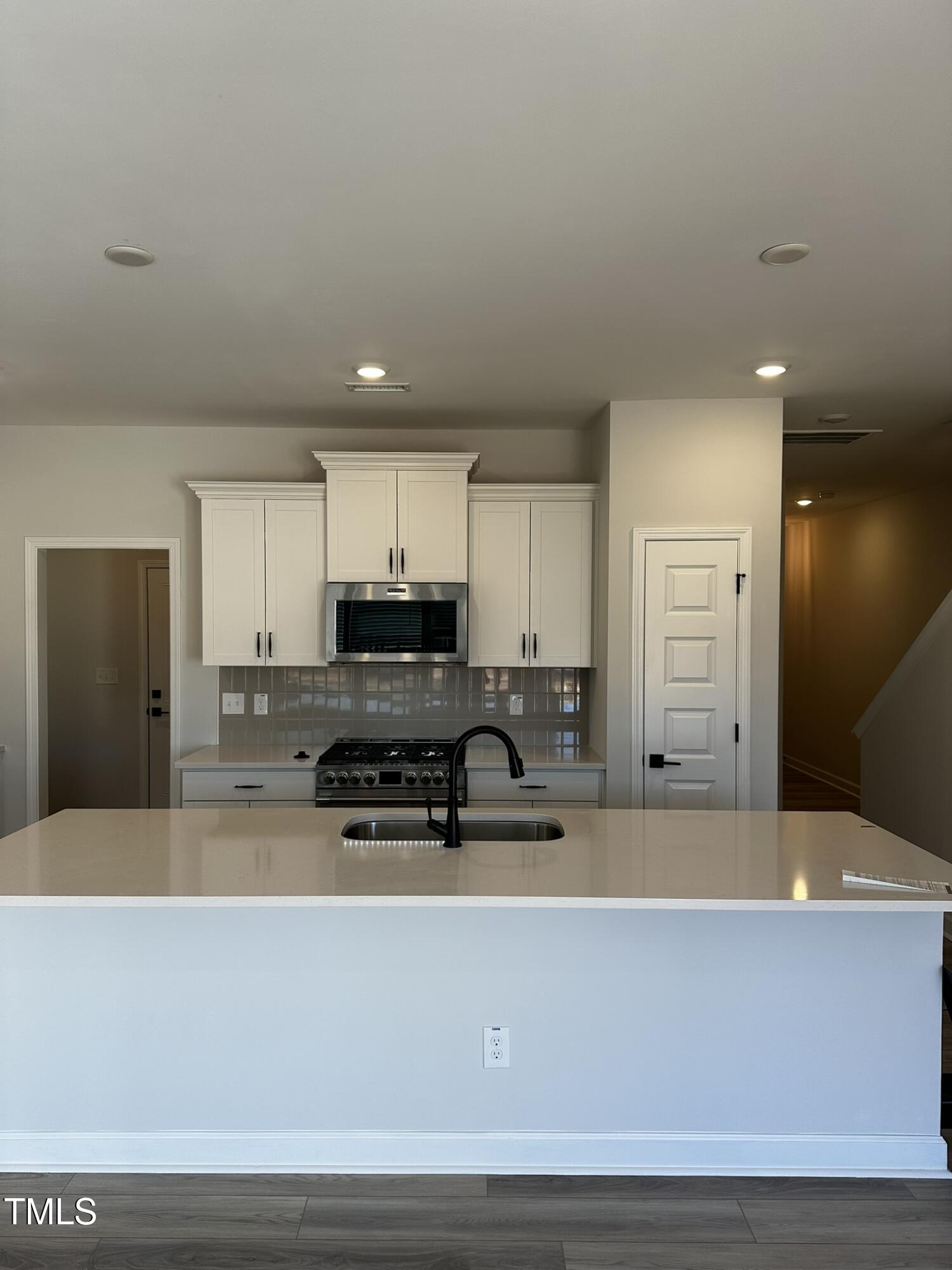 1031 Westerland Way # 46 Property Photo 1