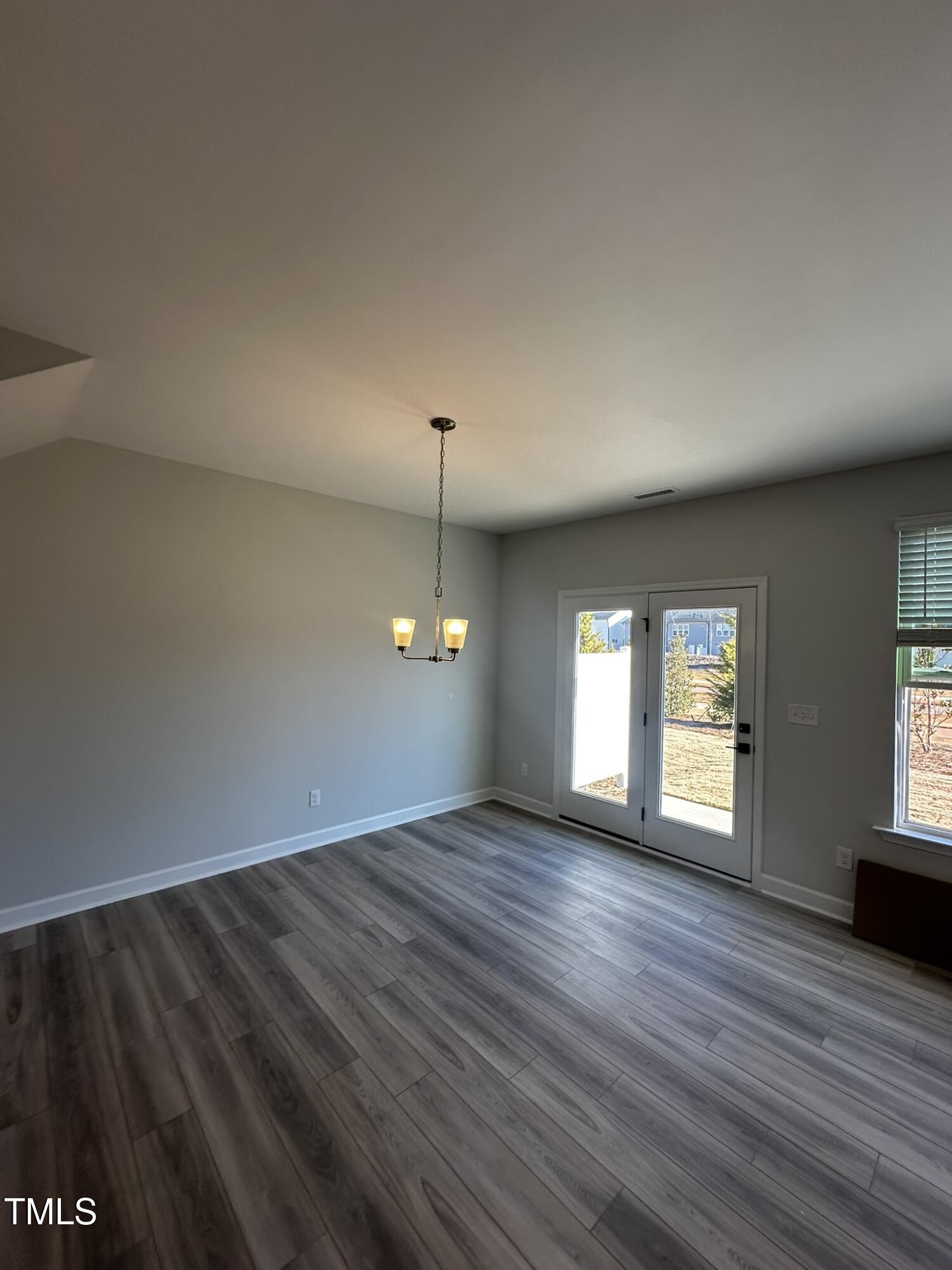 1031 Westerland Way # 46 Property Photo 3