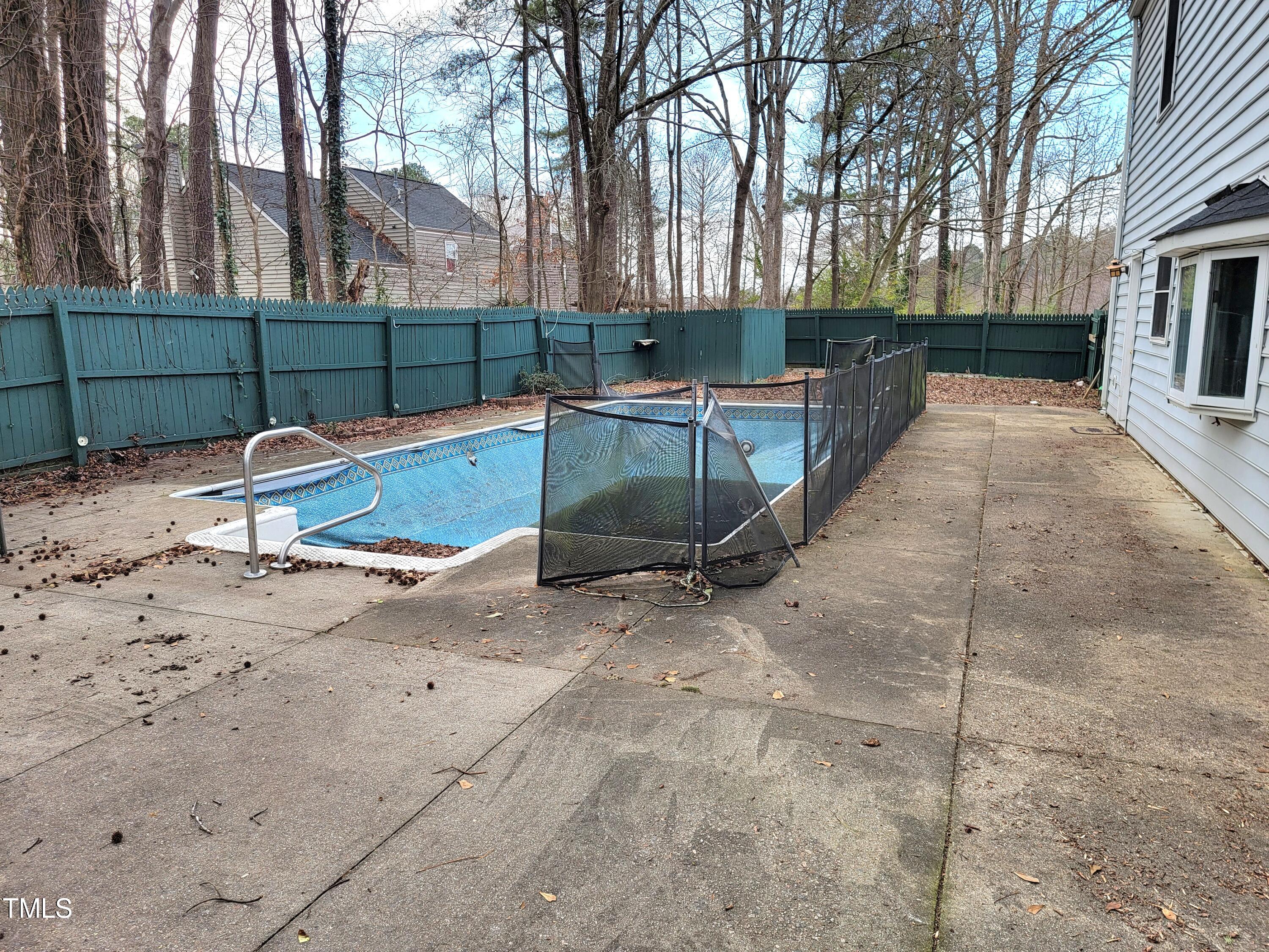 5604 Torness Court Property Photo 5