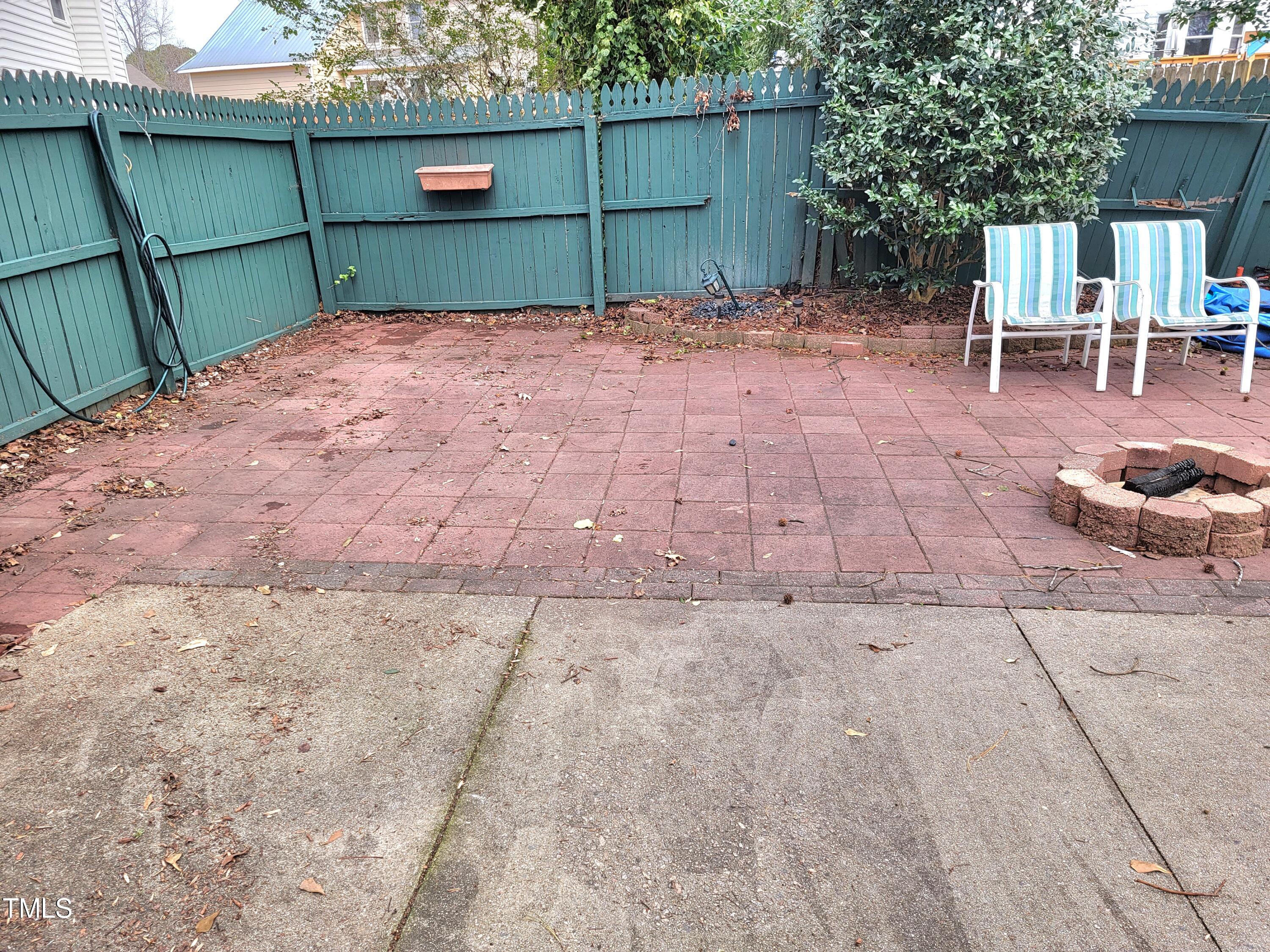 5604 Torness Court Property Photo 7