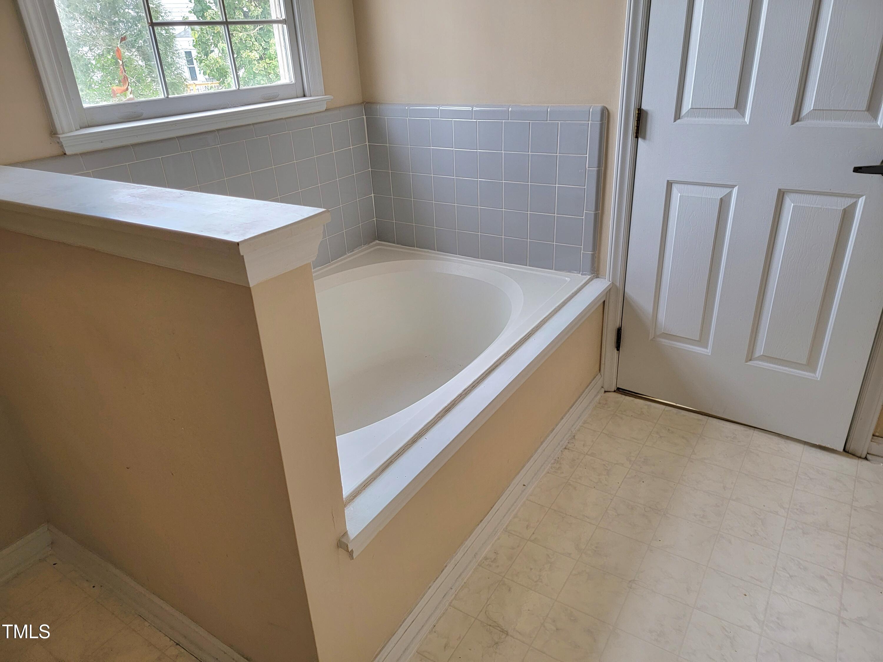 5604 Torness Court Property Photo 18