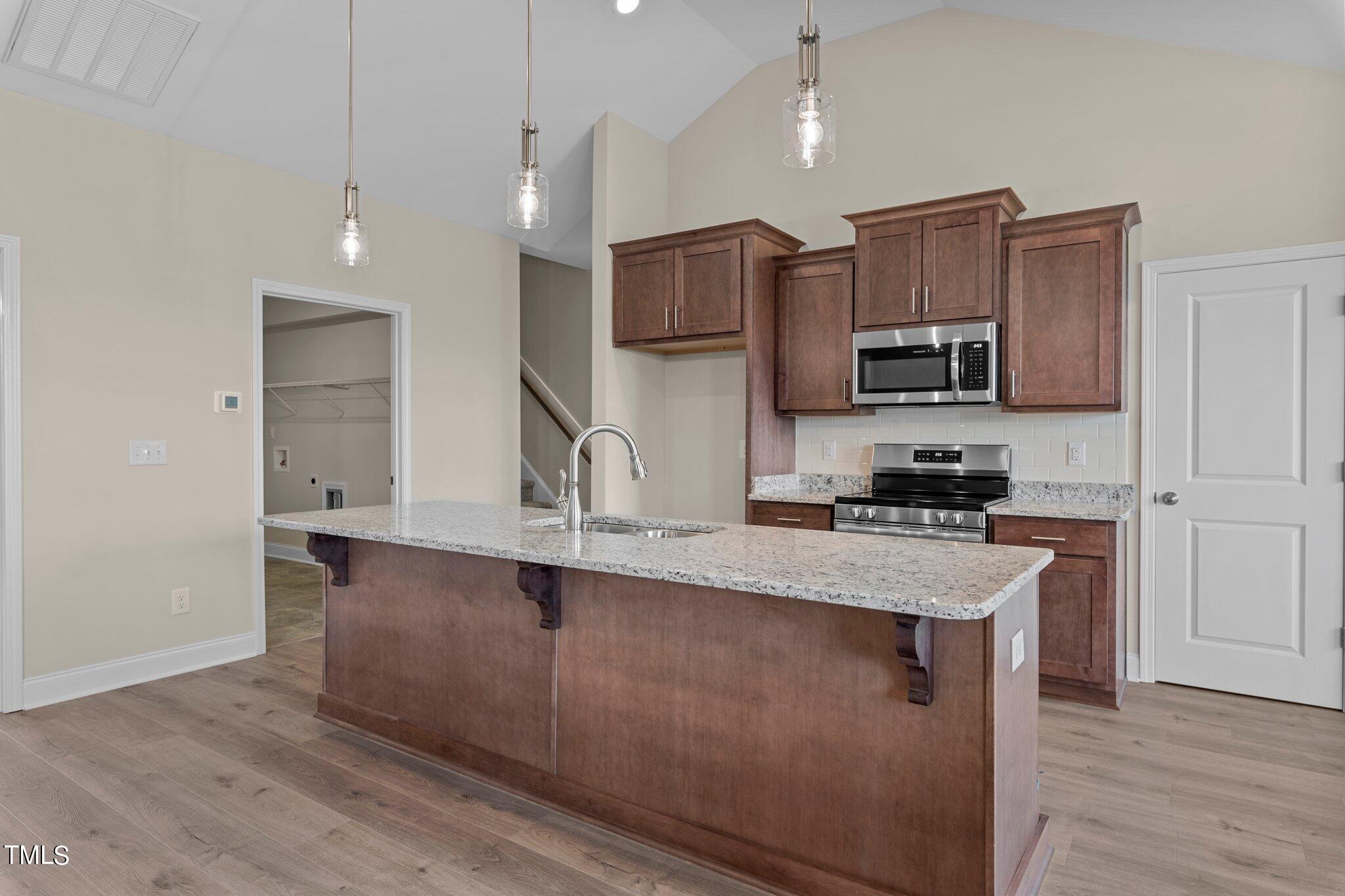 152 Hillwood Drive Property Photo 18