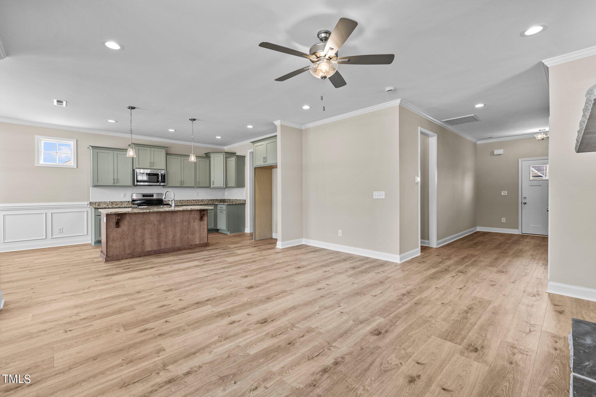 147 Hillwood Drive Property Photo 8