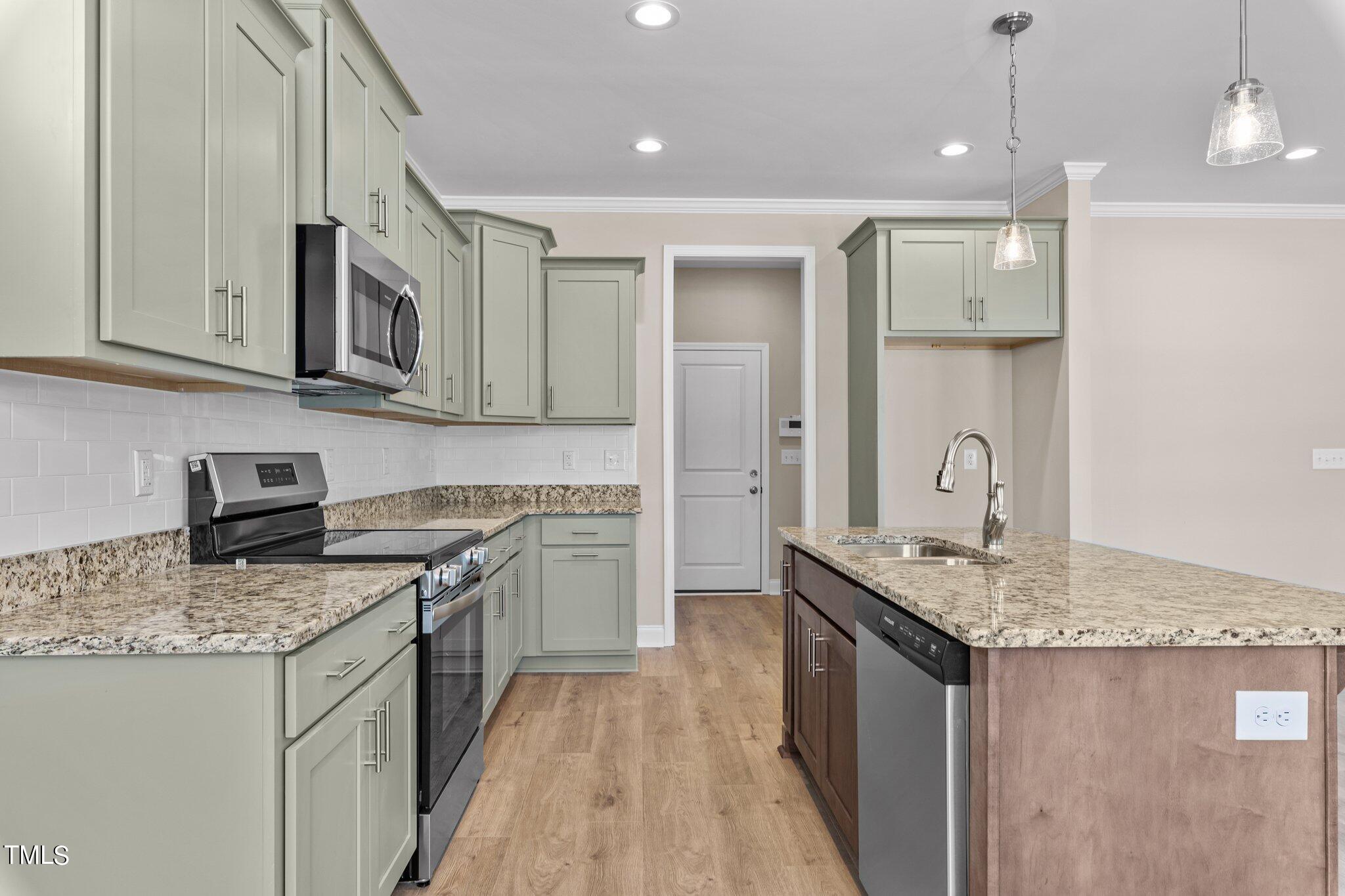 147 Hillwood Drive Property Photo 13