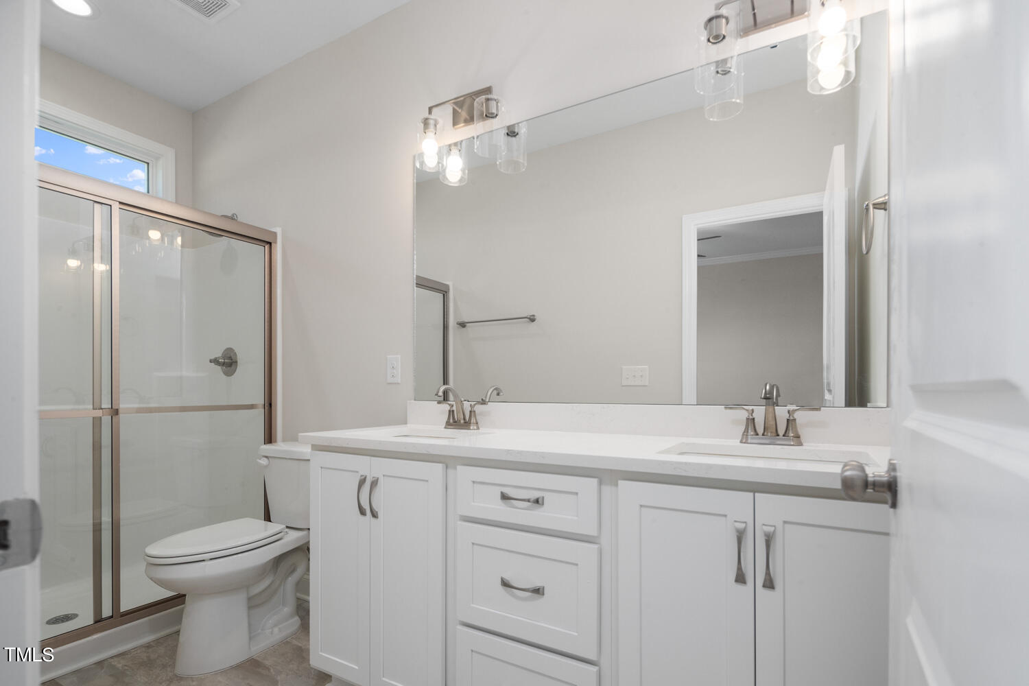 98 Thistle Court Property Photo 26
