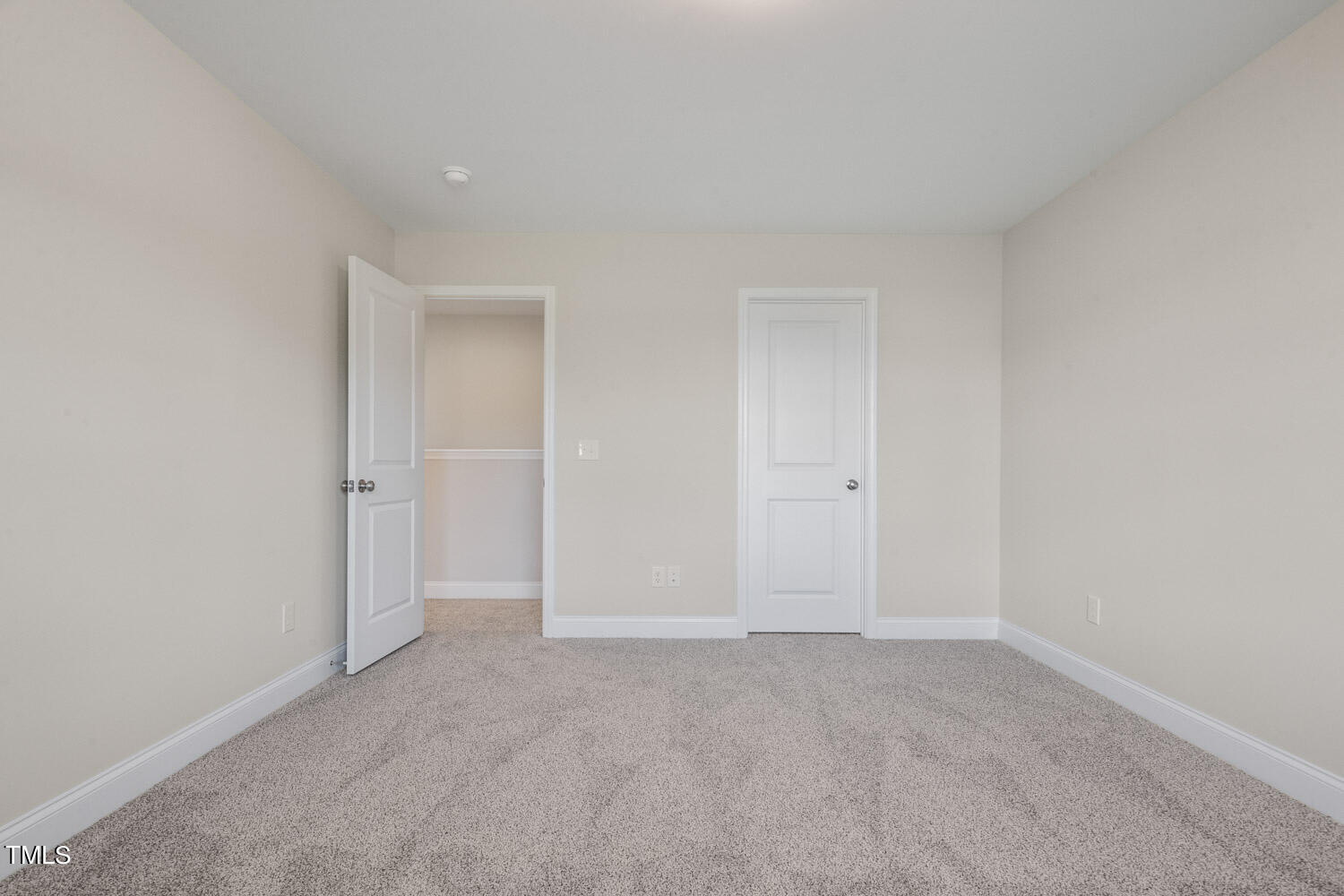 98 Thistle Court Property Photo 32