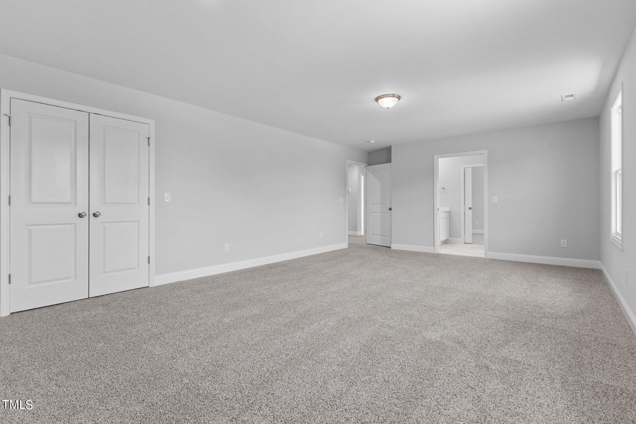 83 Oleander Lane Property Photo 8