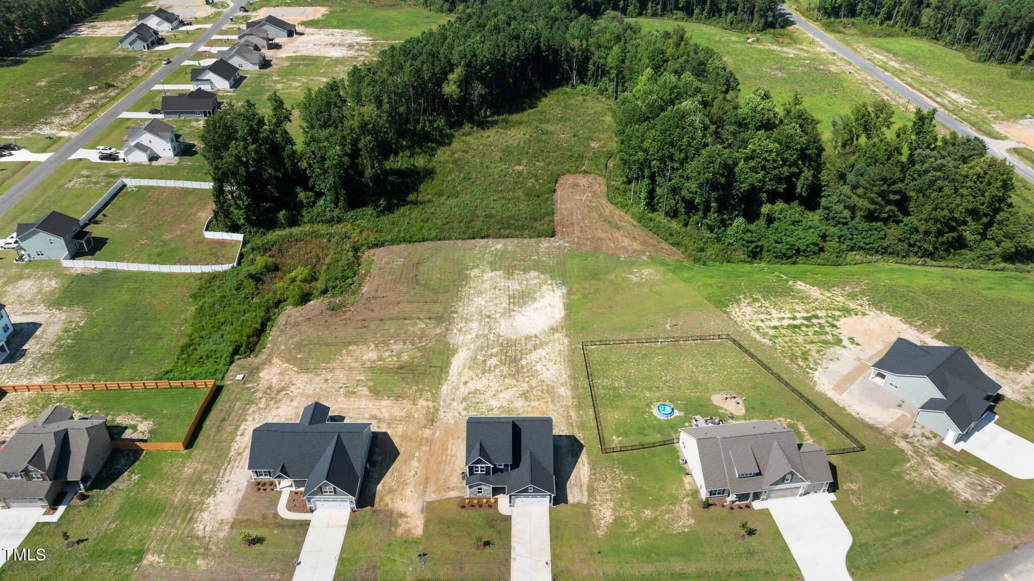 83 Oleander Lane Property Photo 36