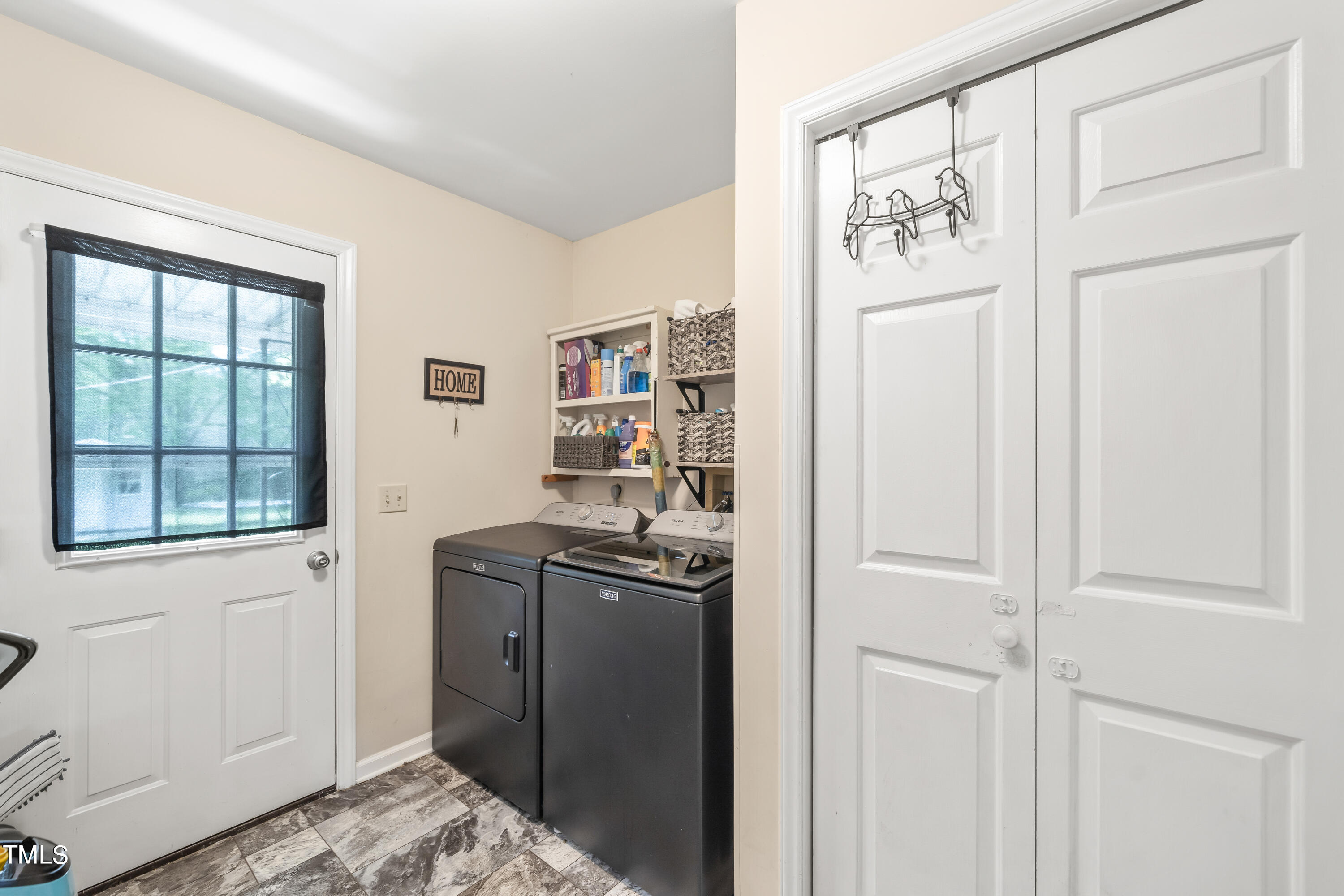 1114 Jefferson Street Property Photo 6