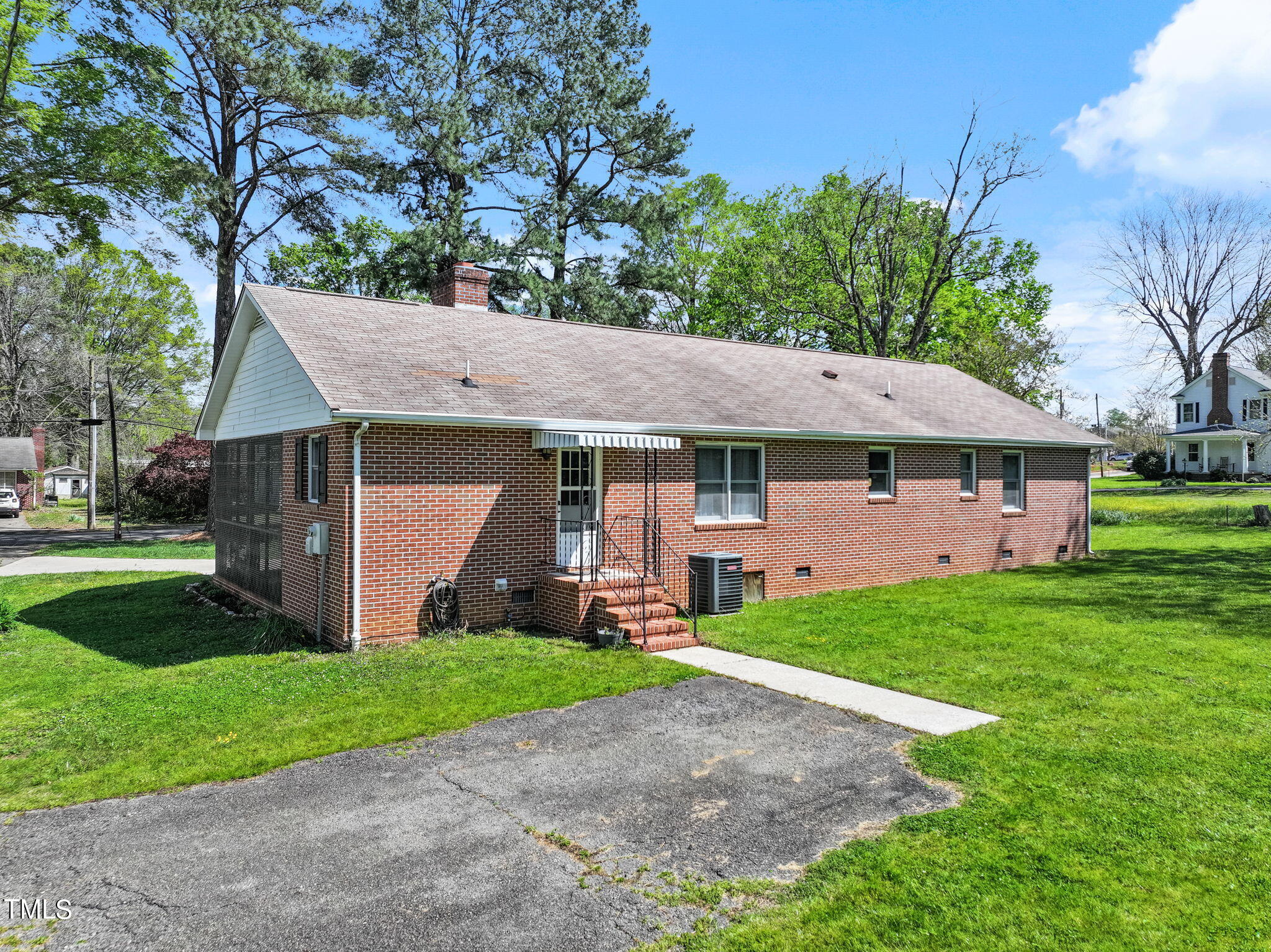 1114 Jefferson Street Property Photo 17