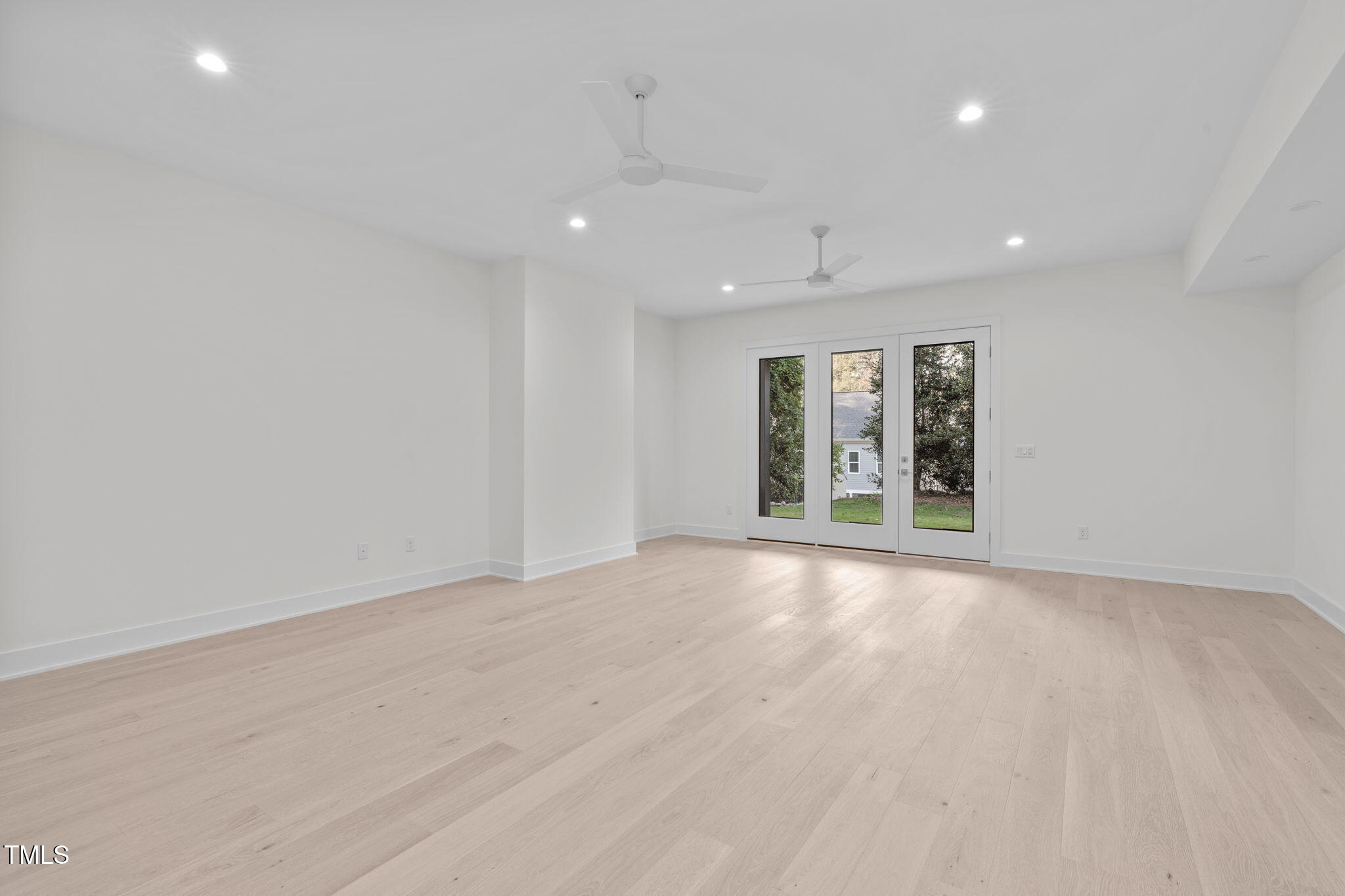 1435 Duplin Road Property Photo 41
