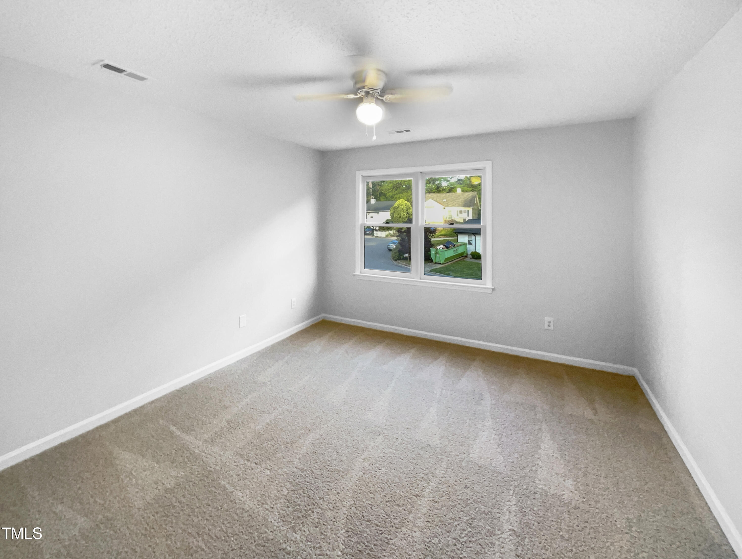 833 Rawls Drive Property Photo 3