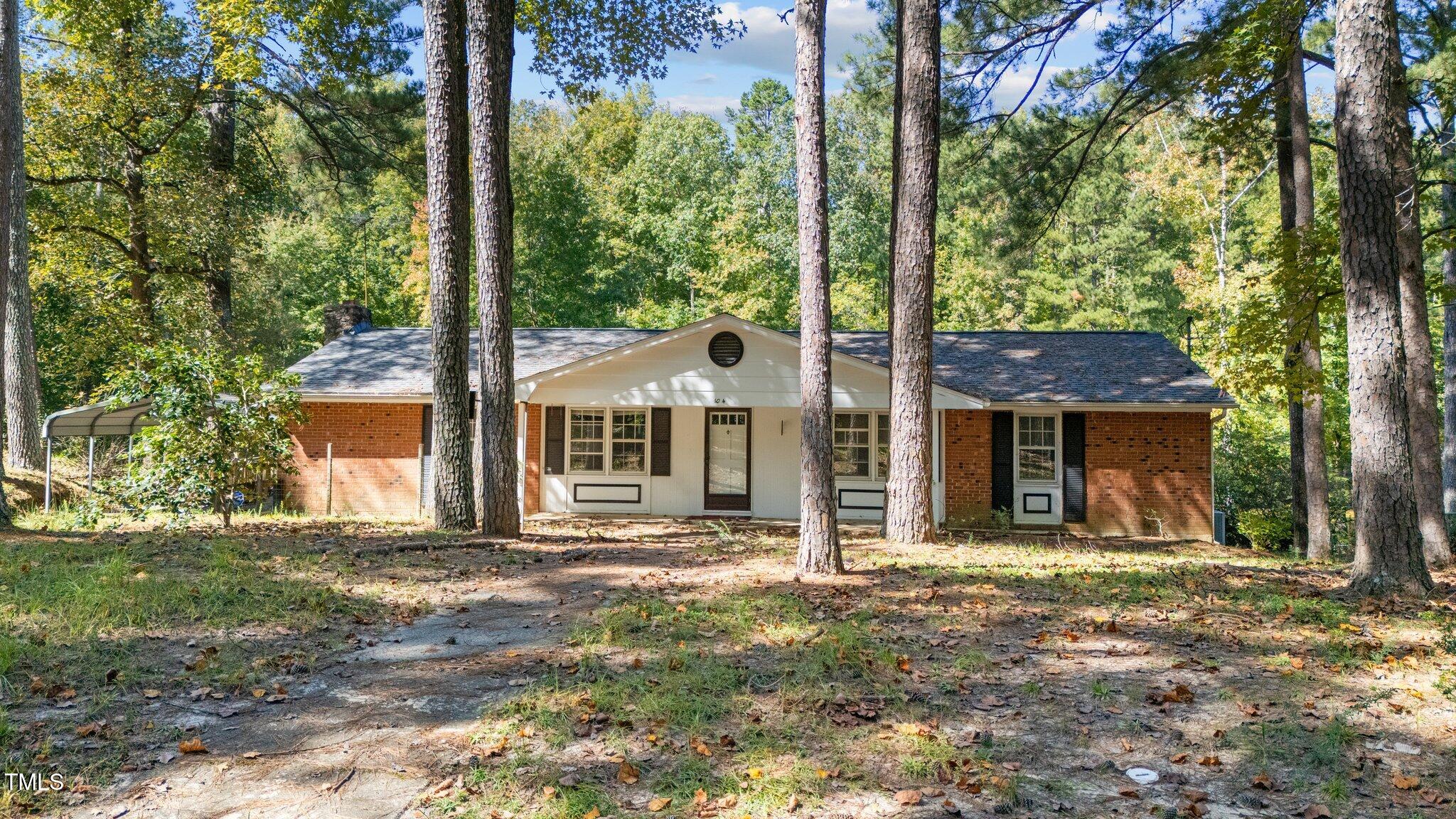 104 Lake Drive Property Photo 1