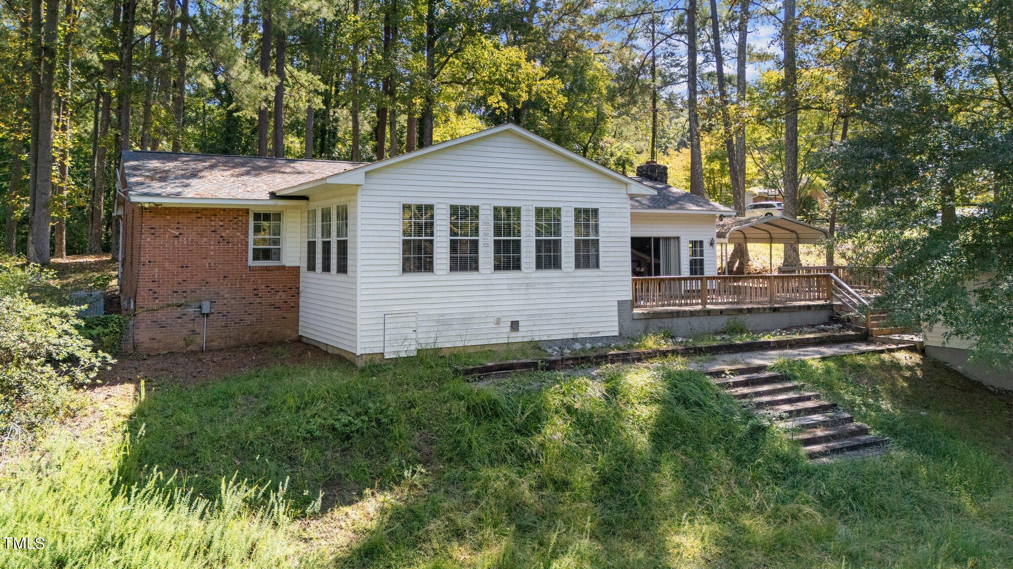 104 Lake Drive Property Photo 11