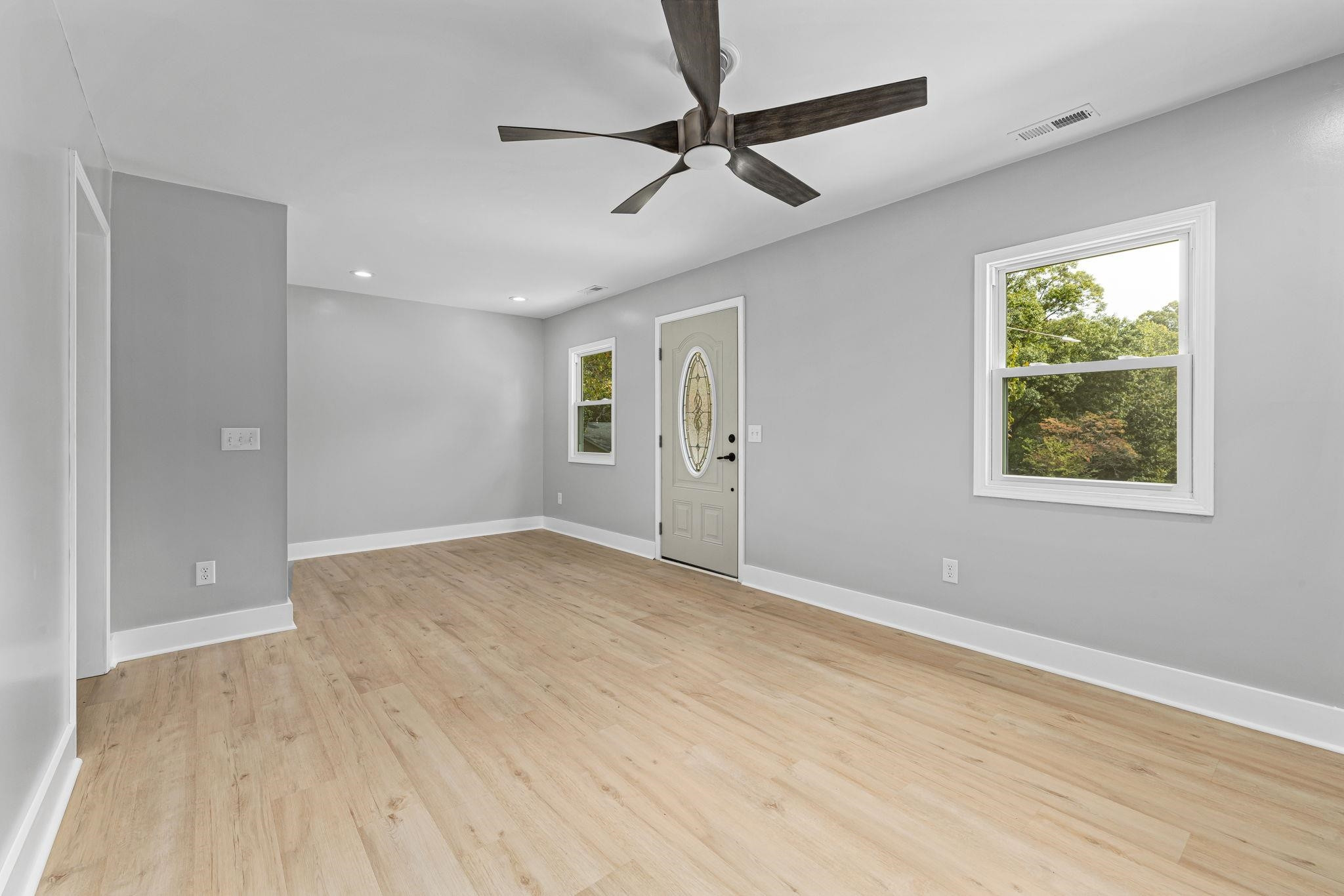1200 Armstrong Circle Property Photo 21