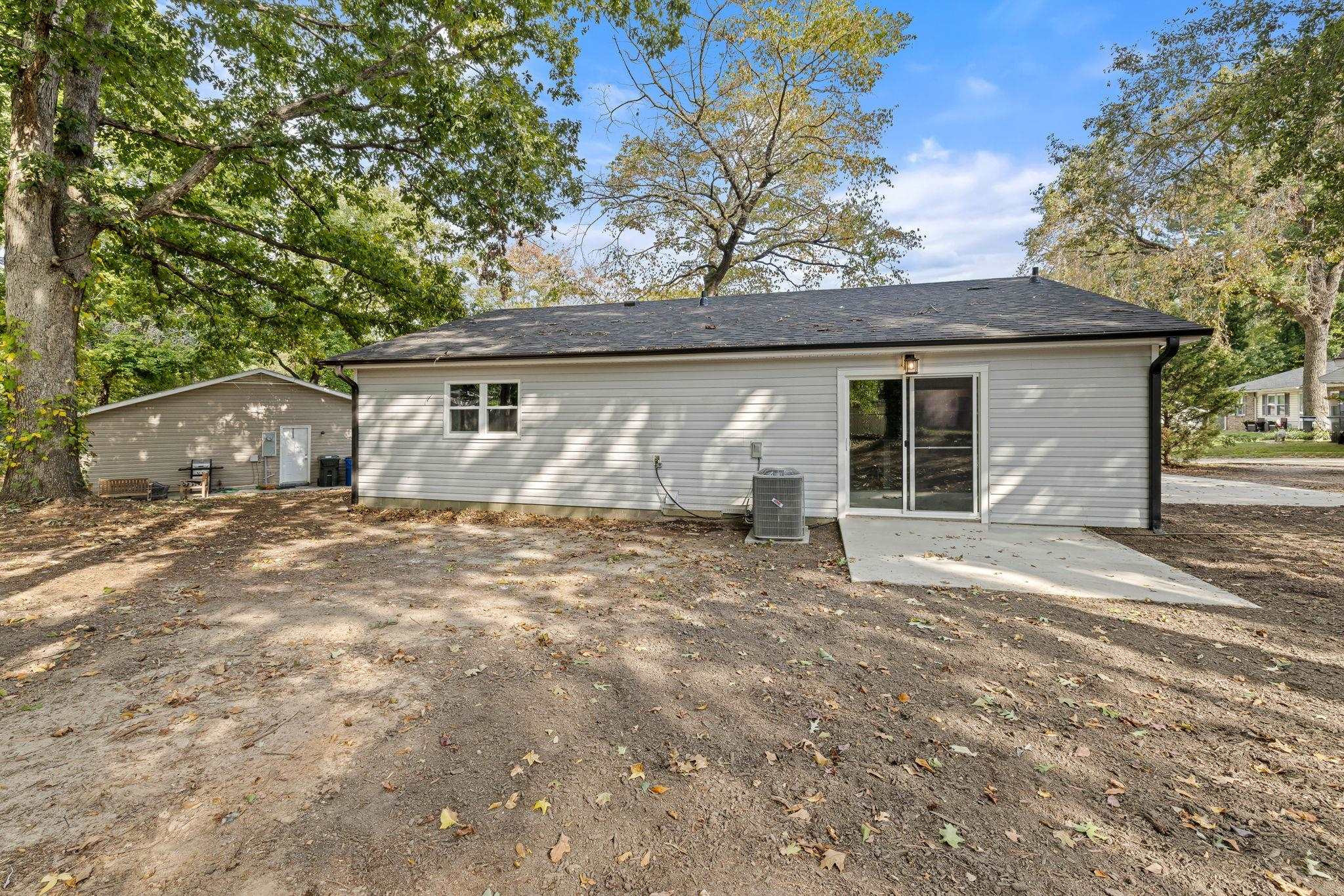 1200 Armstrong Circle Property Photo 39