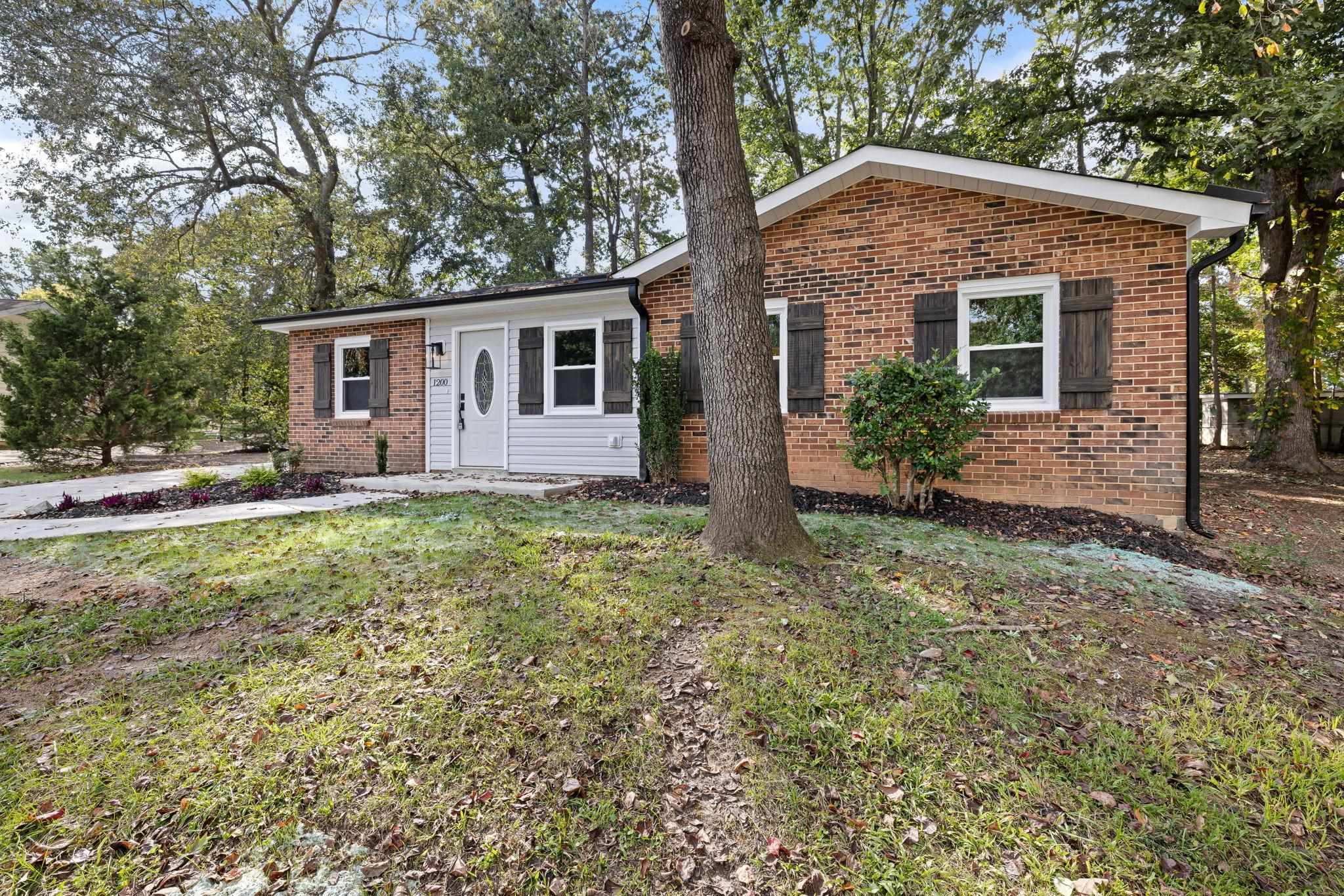 1200 Armstrong Circle Property Photo 41