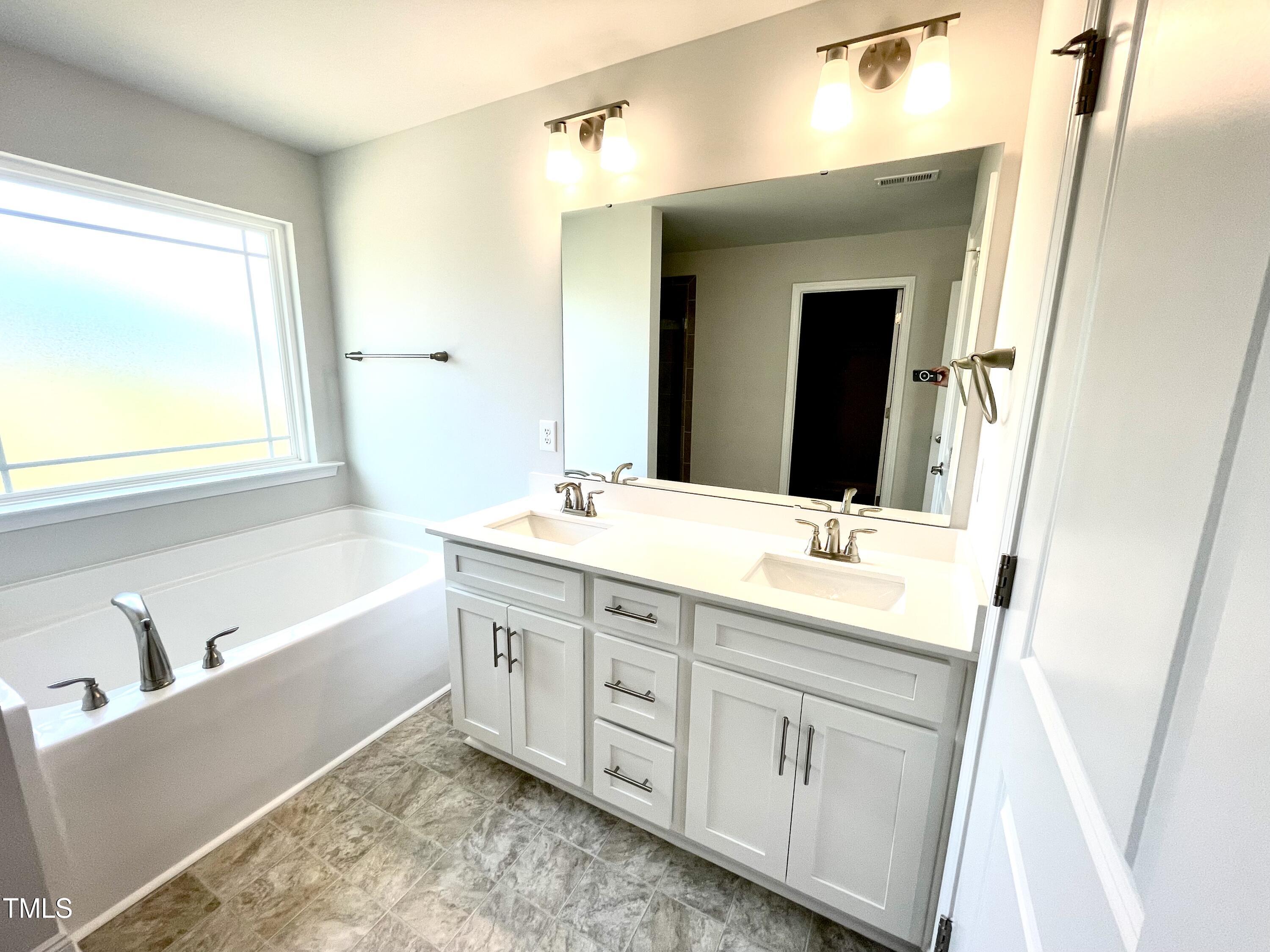 303 Bishop Lane Property Photo 15