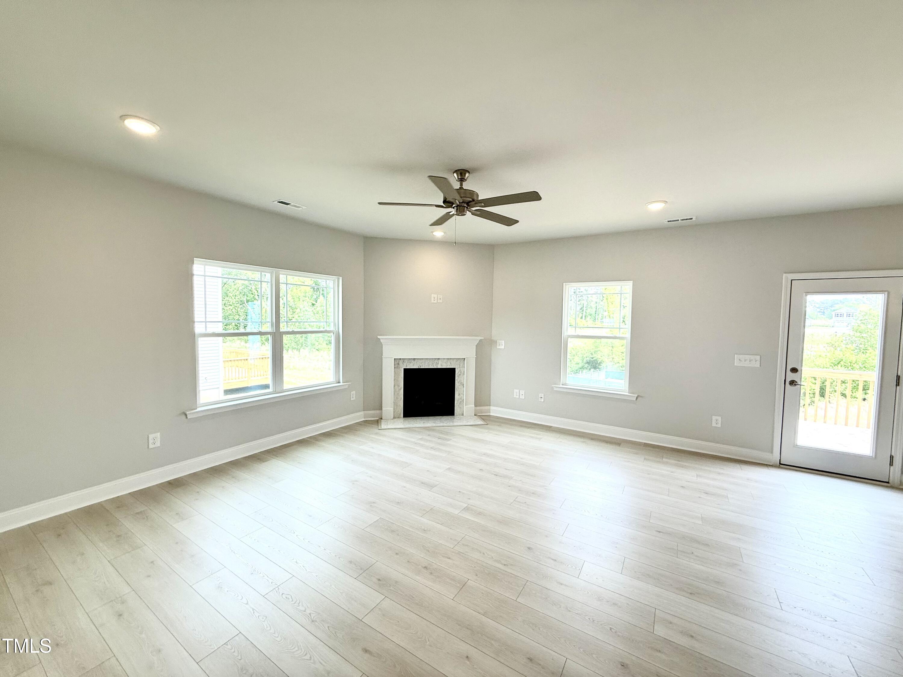152 Southern Estates Drive Property Photo 8