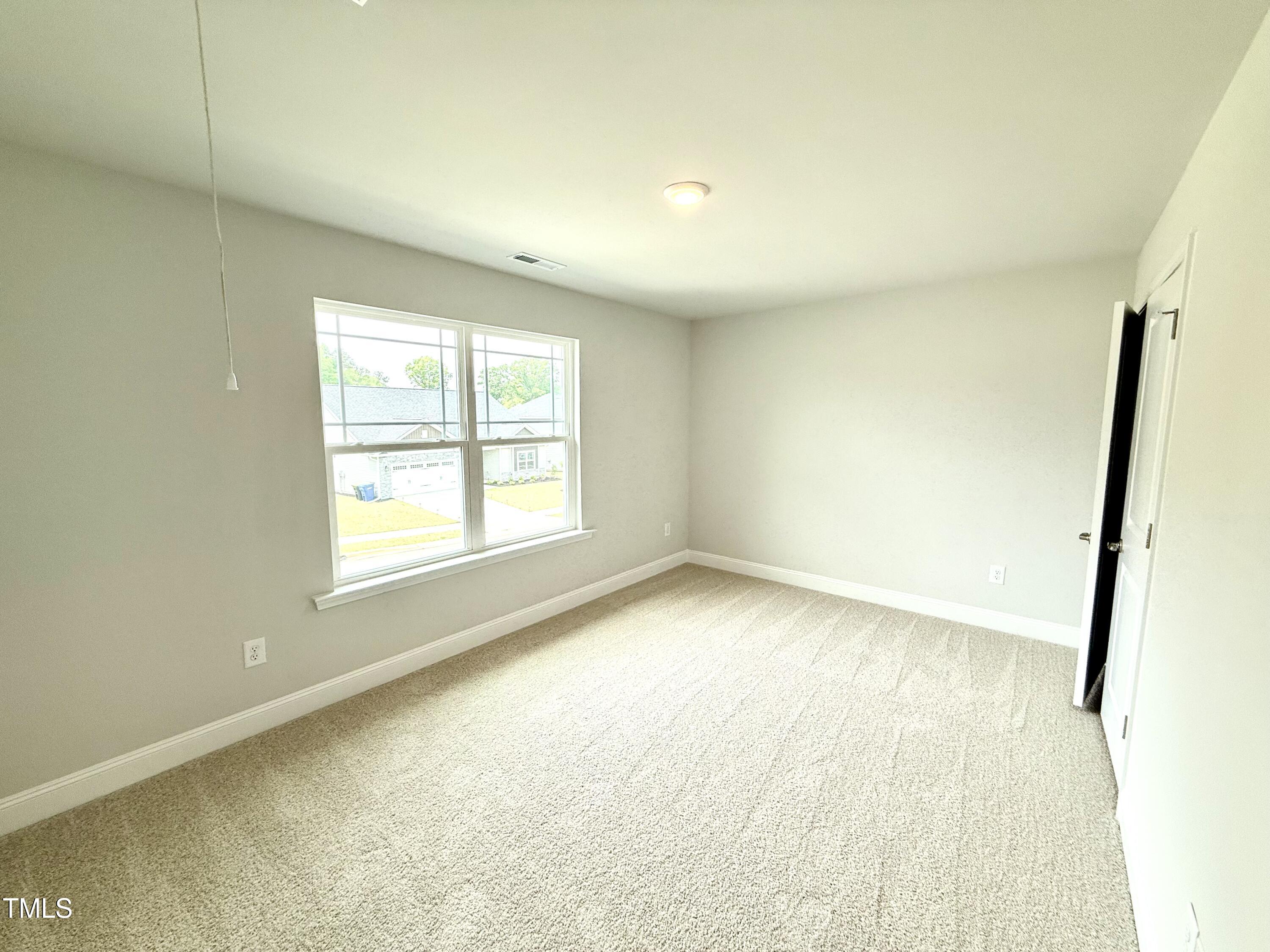 152 Southern Estates Drive Property Photo 21