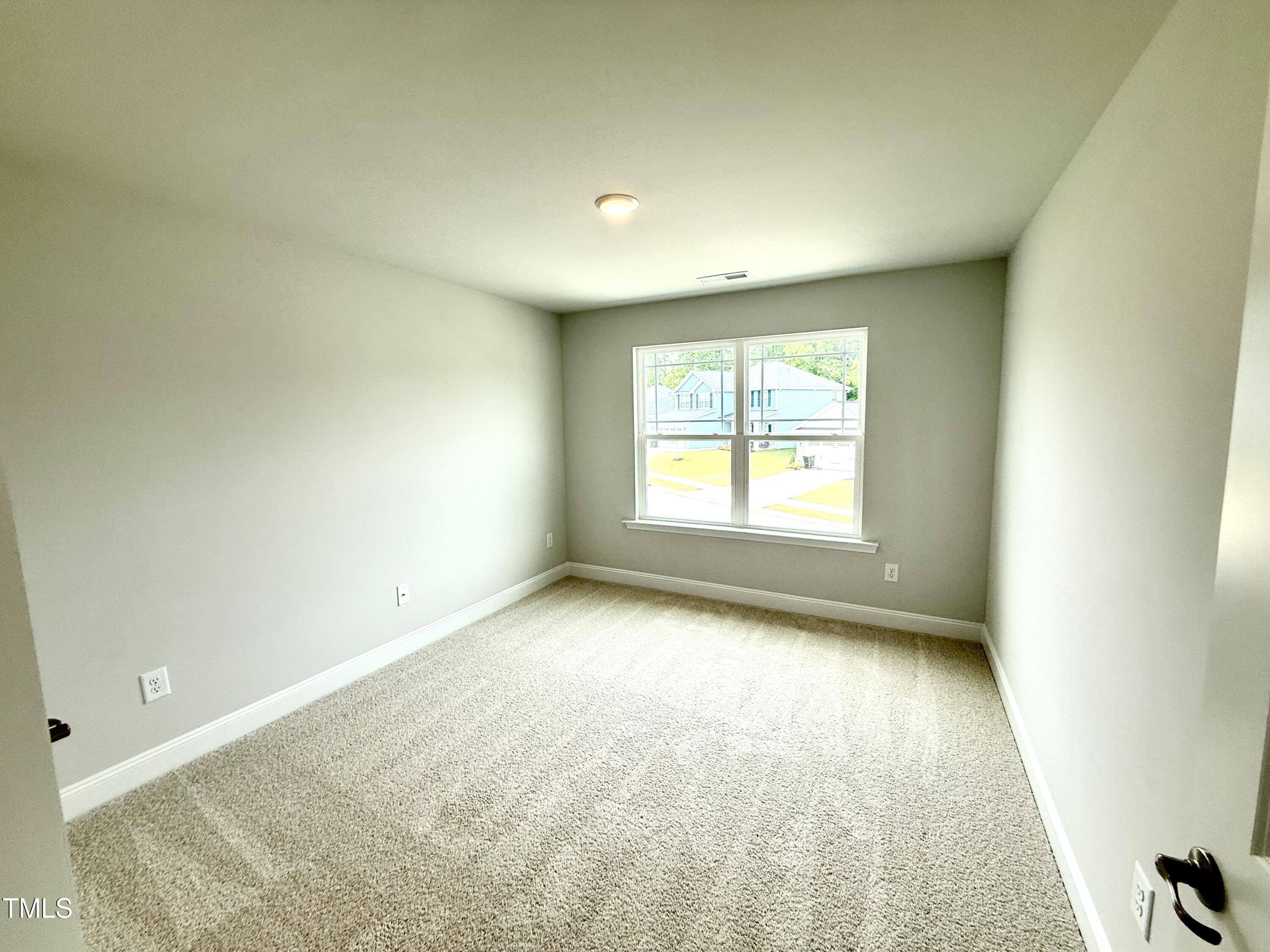 152 Southern Estates Drive Property Photo 25