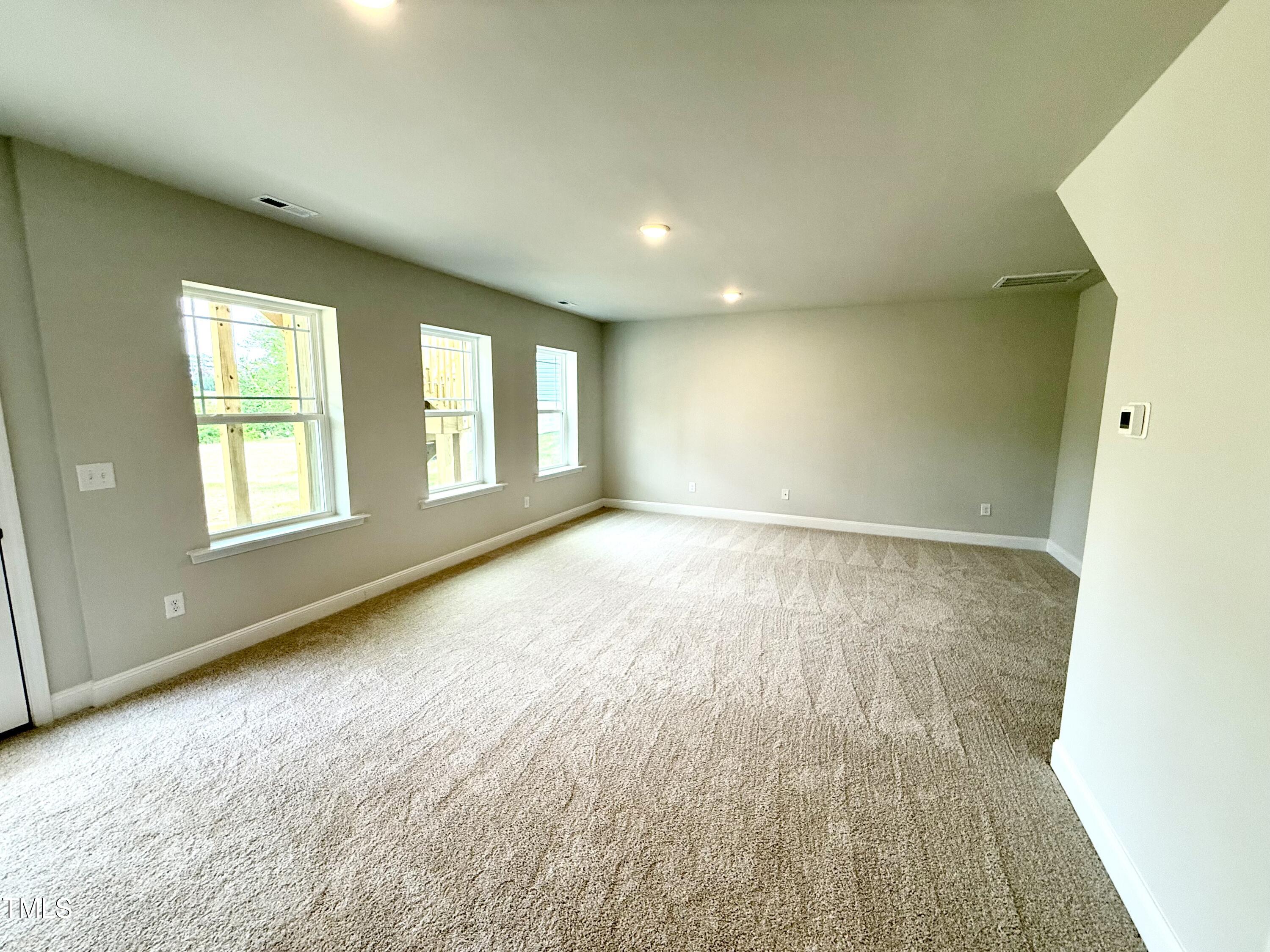 152 Southern Estates Drive Property Photo 33