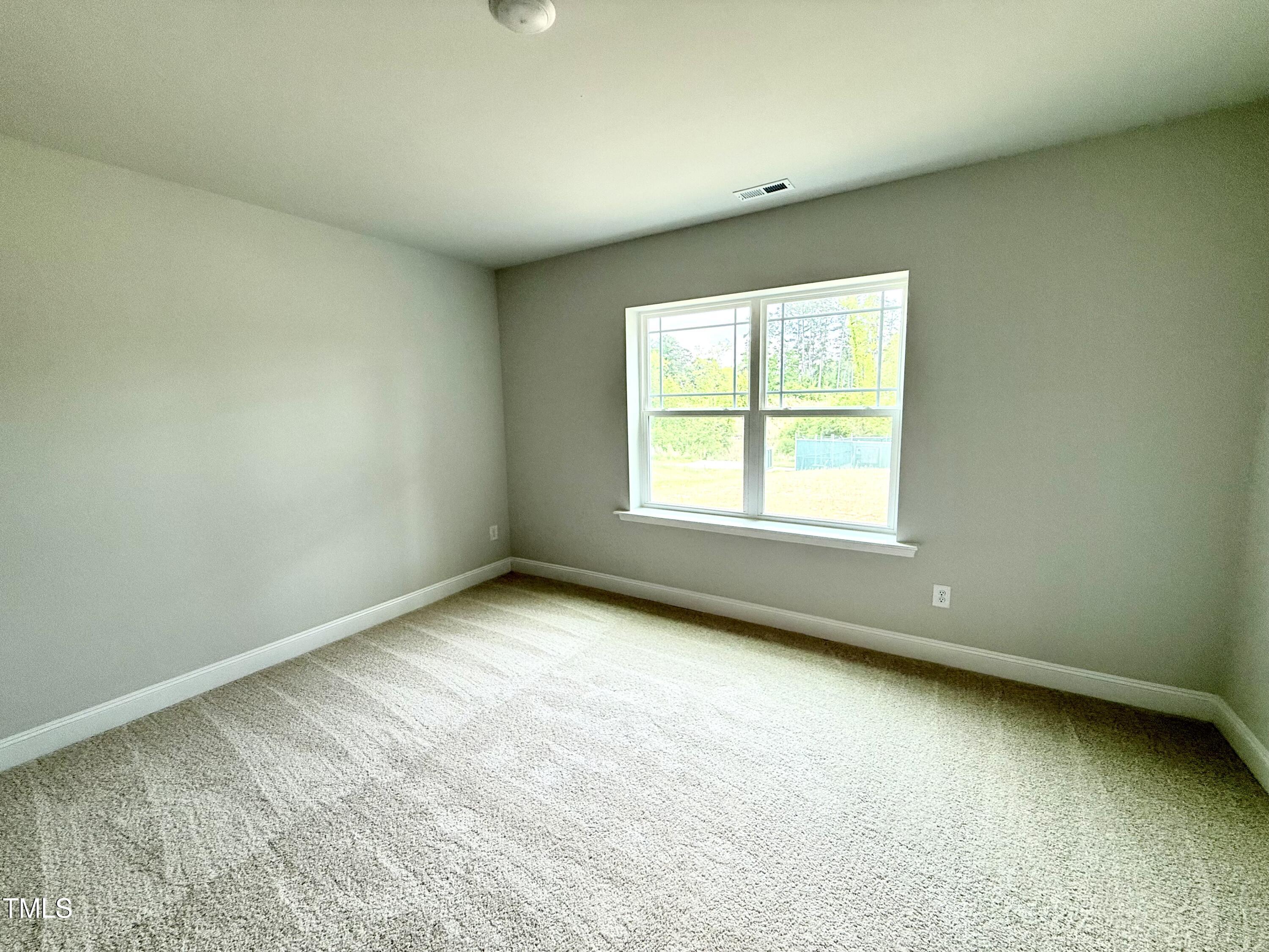 152 Southern Estates Drive Property Photo 35