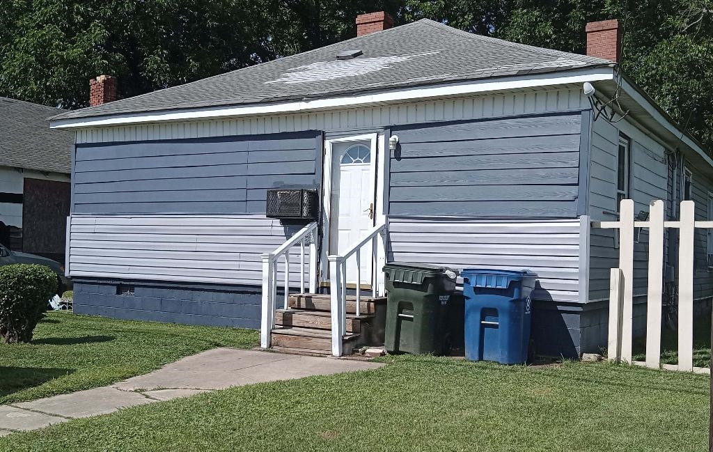 2909 Angier Avenue Property Photo 2