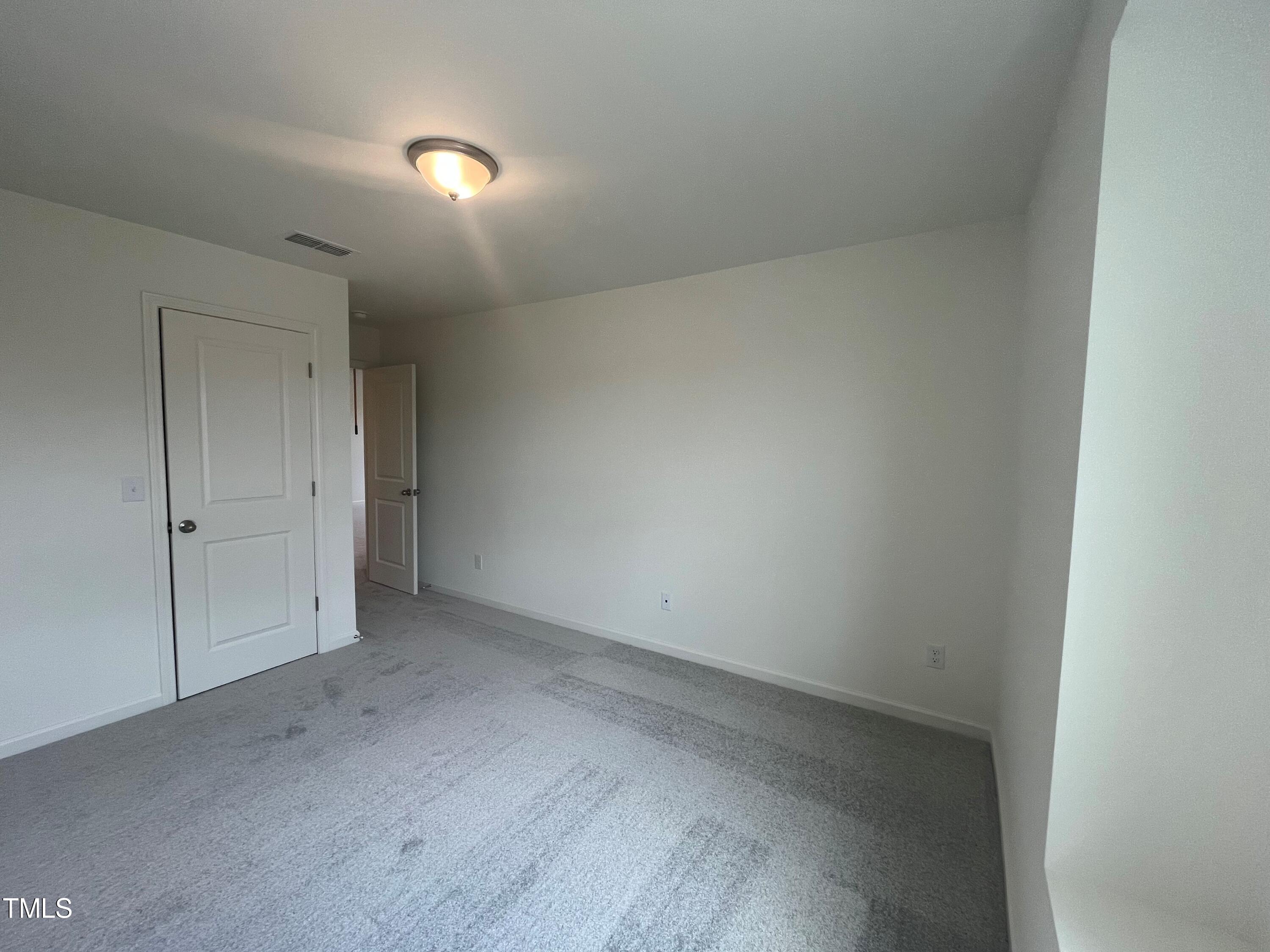 323 Chestnut Oak Lane Property Photo 15