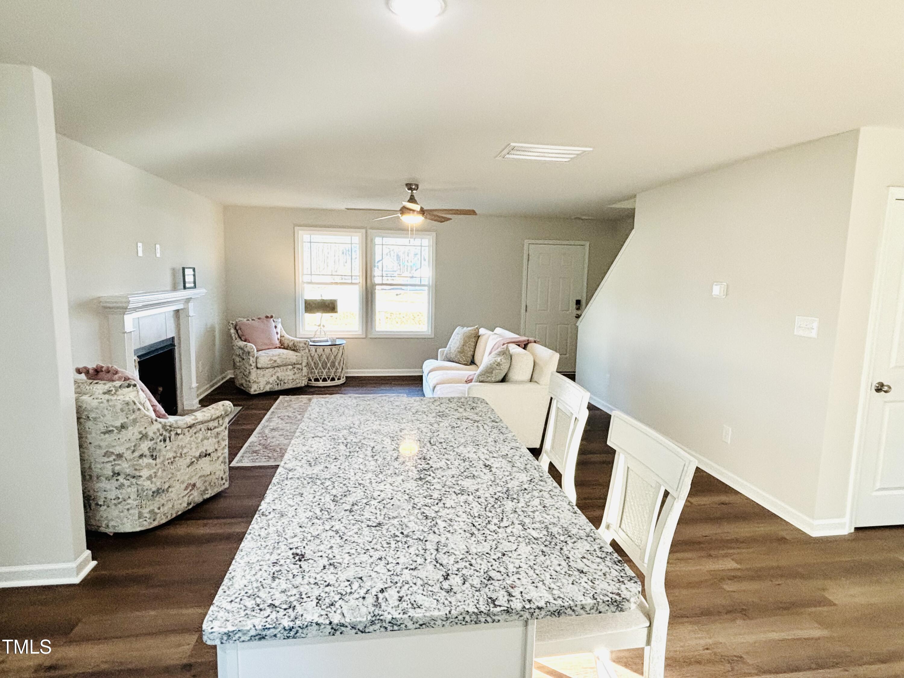 295 Earnest Way Property Photo 11