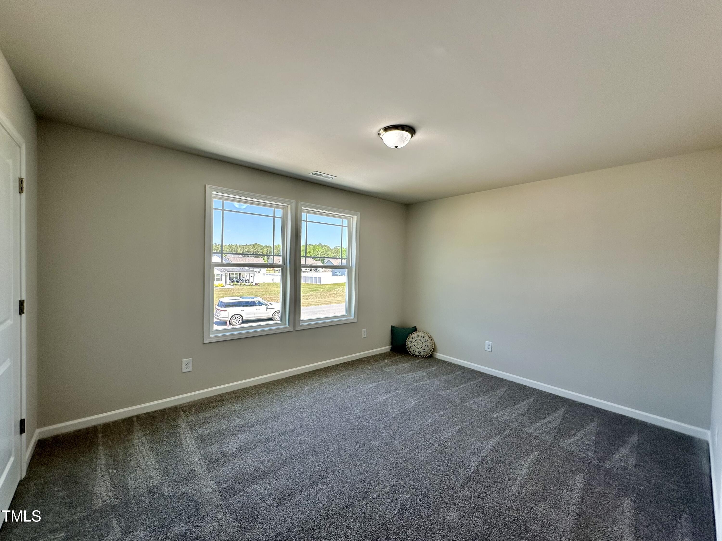 295 Earnest Way Property Photo 27