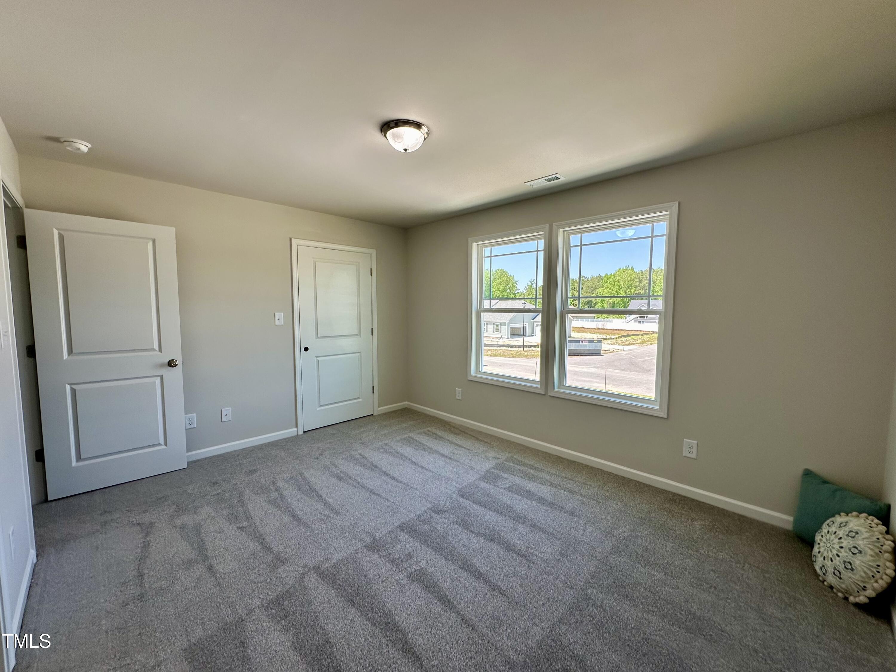 295 Earnest Way Property Photo 28