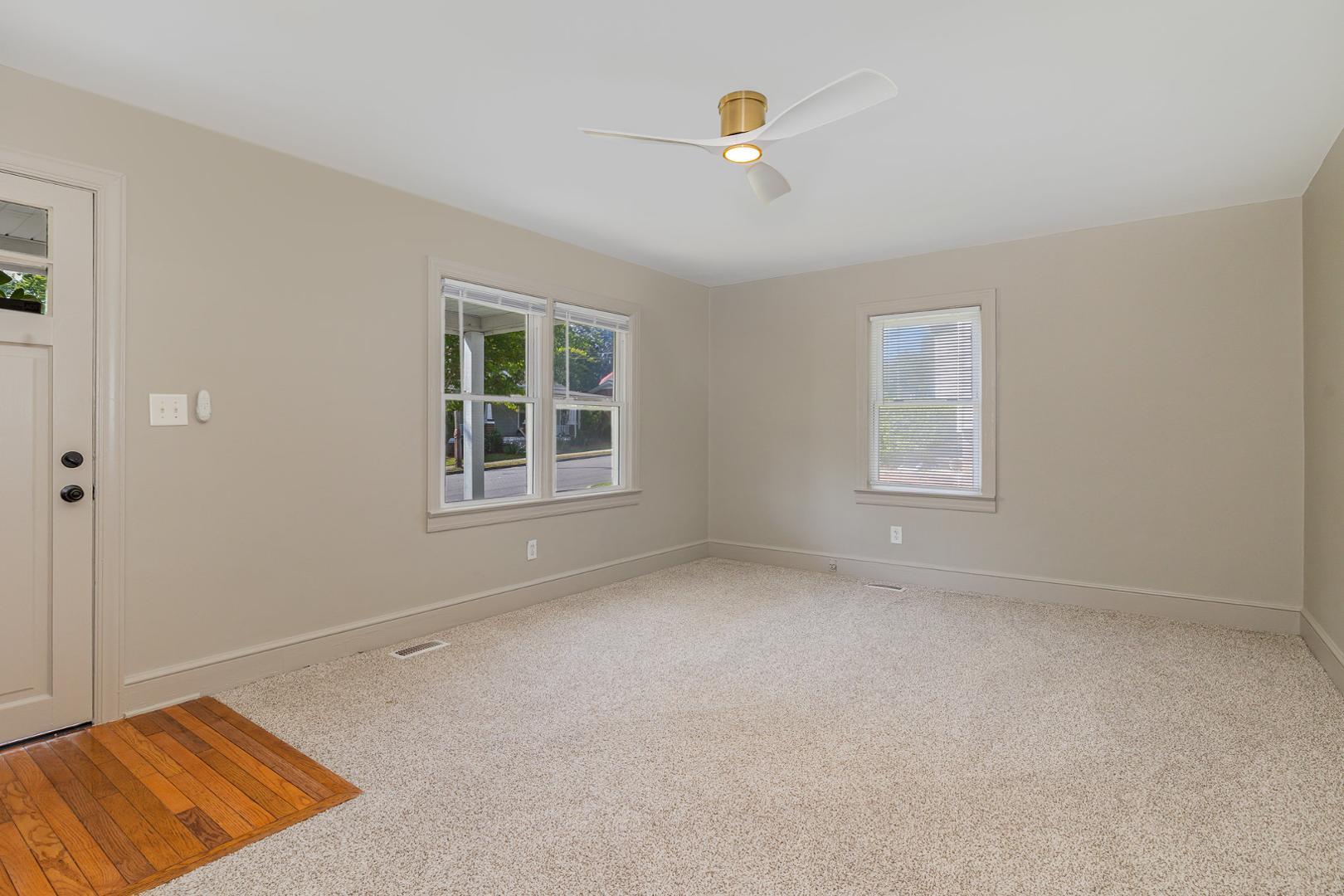 302 N Fayetteville Street Property Photo 9