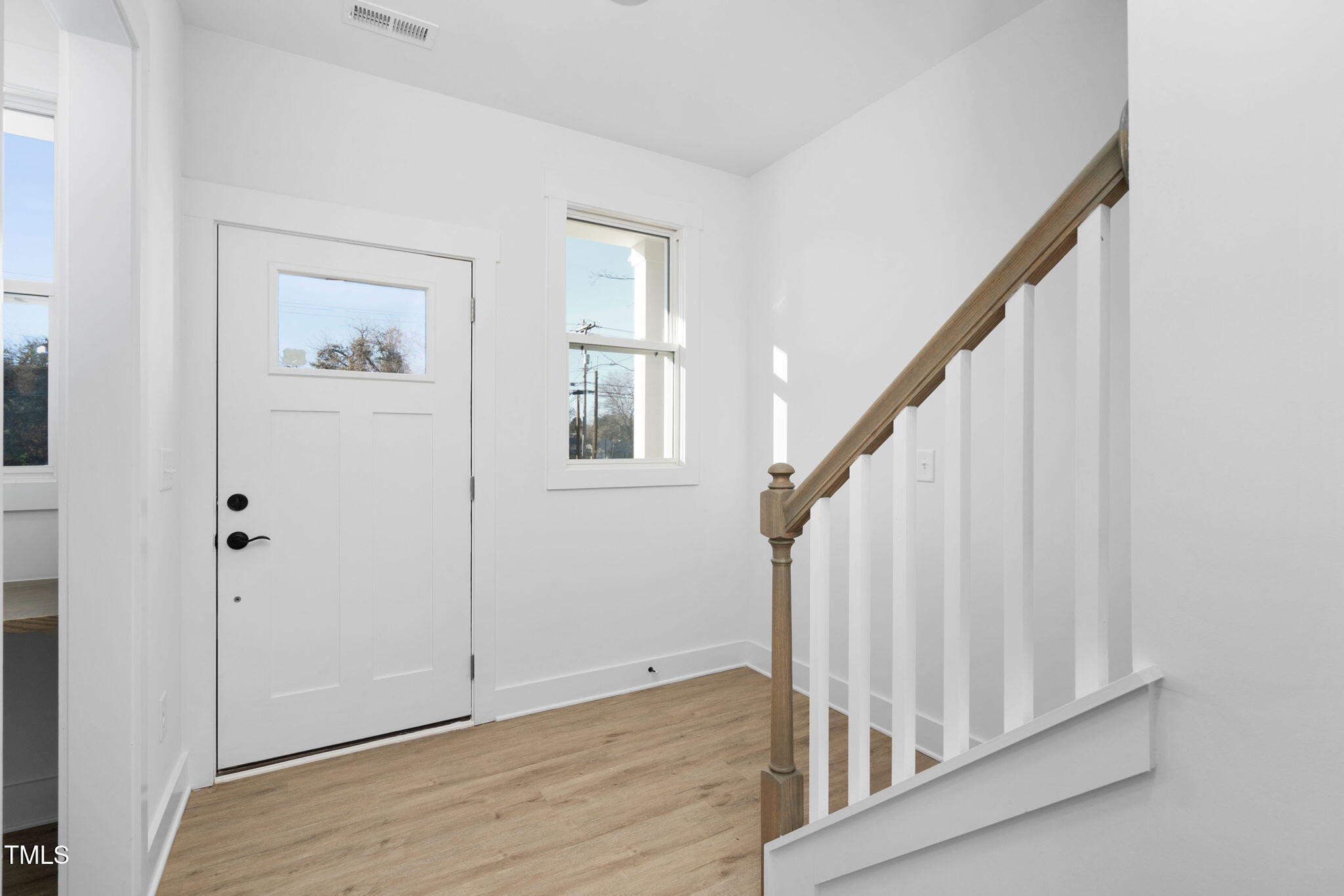 329 Roxboro Street Property Photo 3
